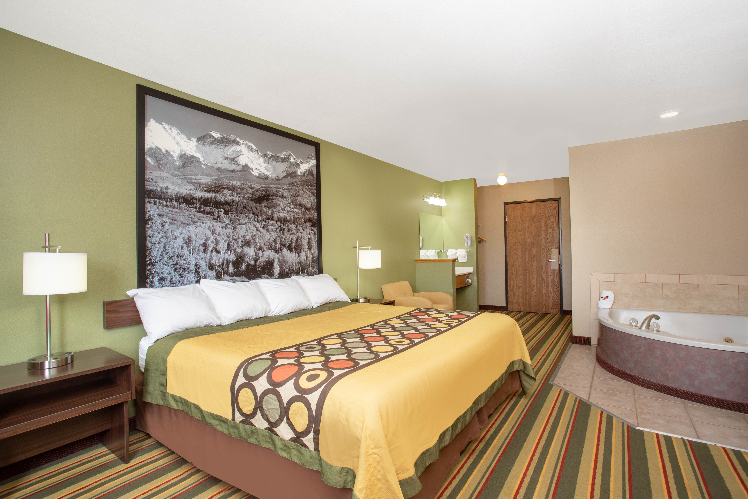 Super 8 by Wyndham Kremmling Kremmling, CO Hotels