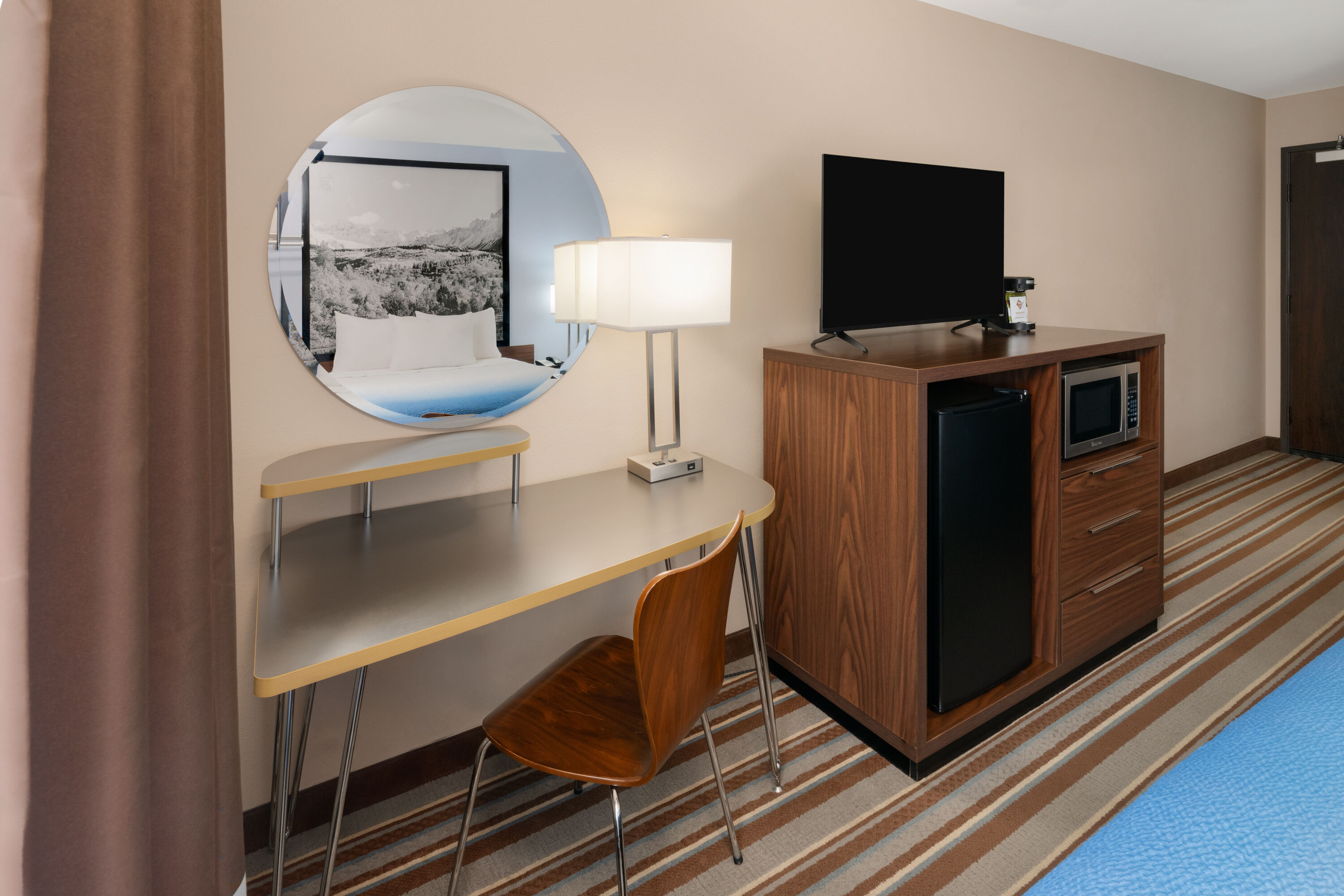 Guest room at the Super 8 by Wyndham Longmont/Twin Peaks in Longmont, Colorado