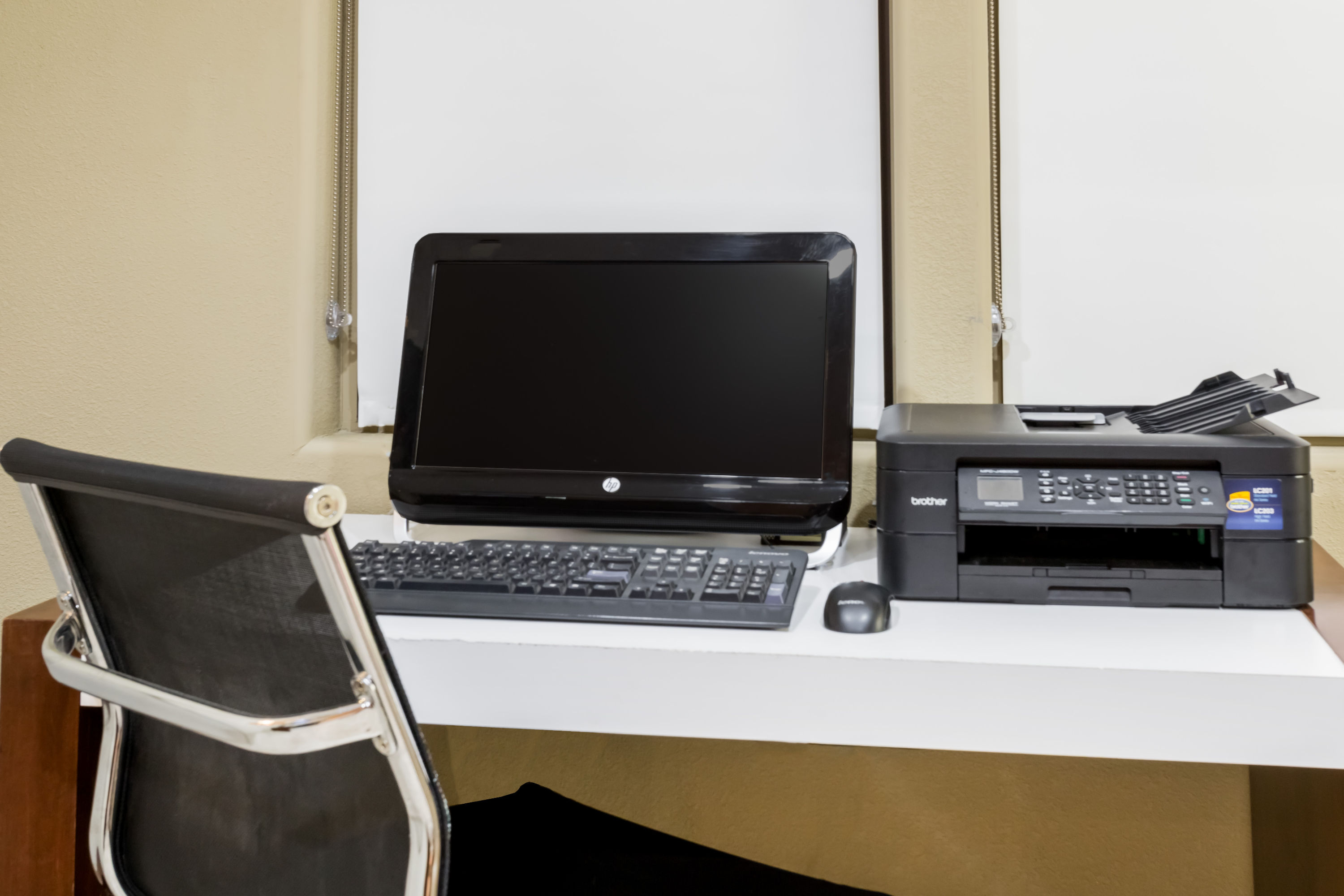 Super 8 by Wyndham Montrose business center in Montrose, Colorado