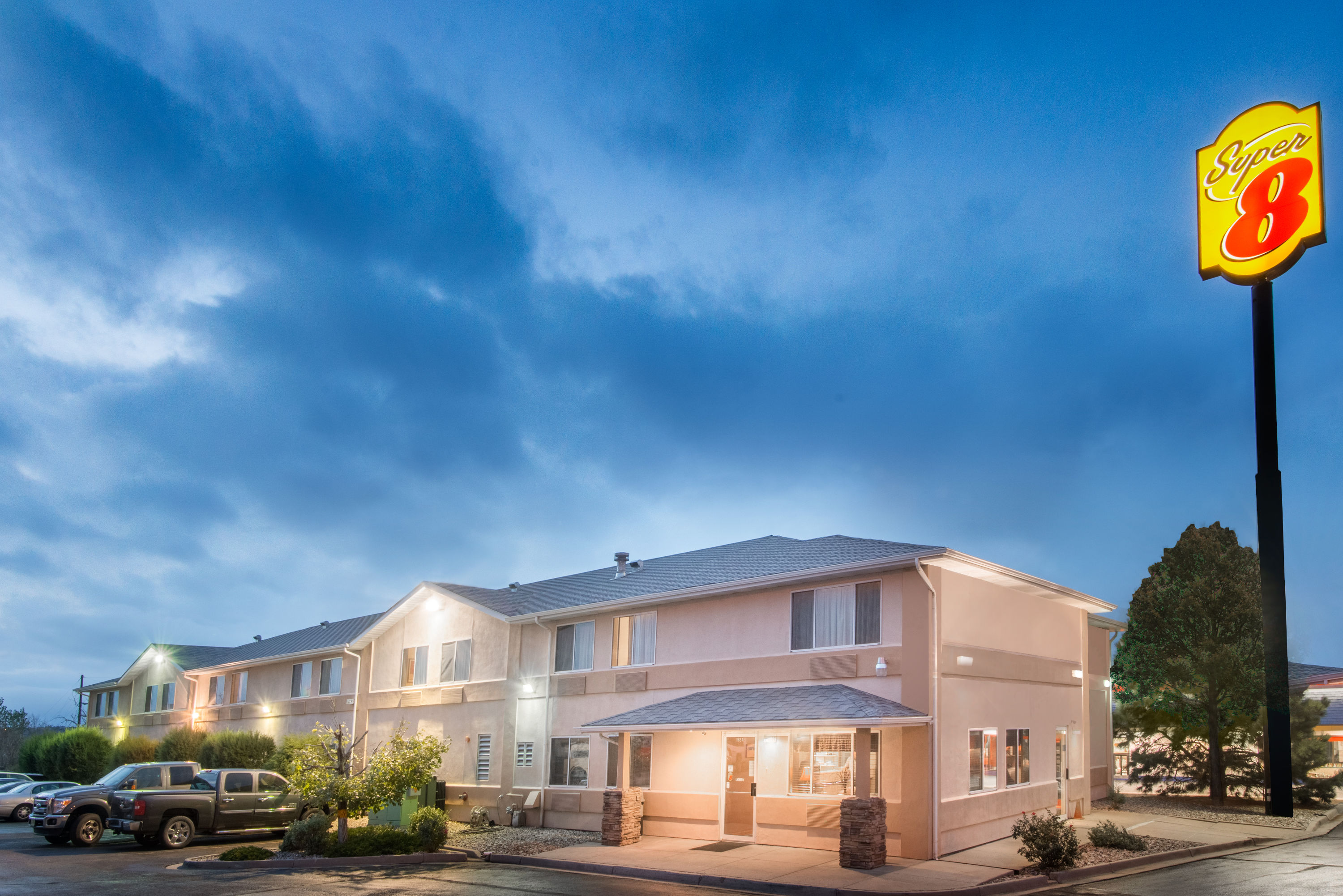 Super 8 by Wyndham Trinidad Trinidad, CO Hotels