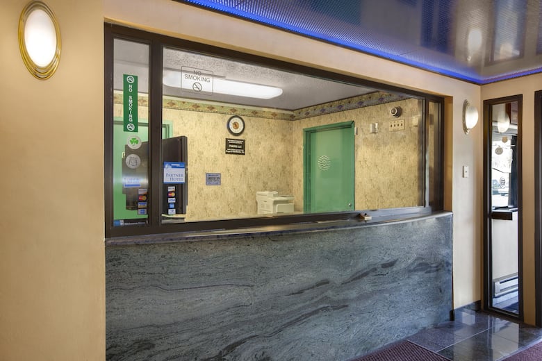 Super 8 West Haven hotel lobby in West Haven, Connecticut