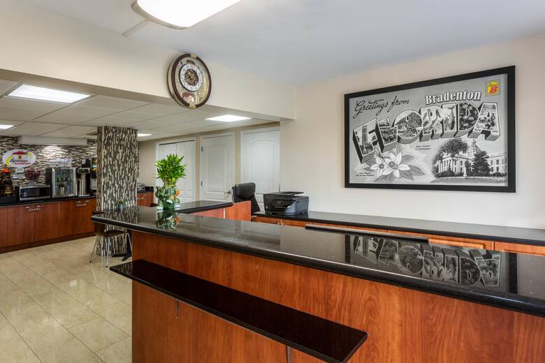 Super 8 Bradenton Sarasota Area hotel lobby in Bradenton, Florida