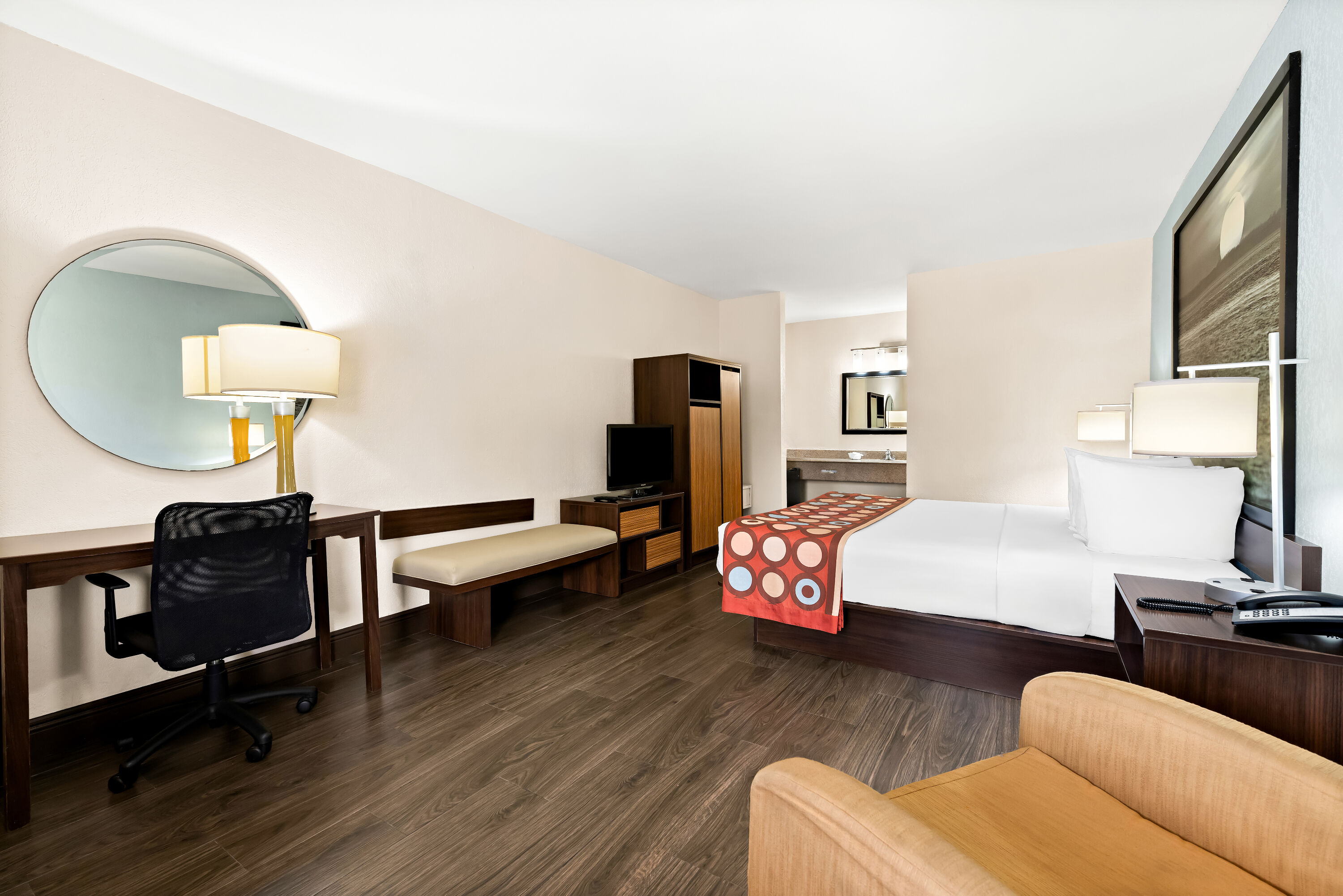 King bed guest room at the Super 8 by Wyndham Florida City/Gateway to Keys/Everglades in Florida City, Florida