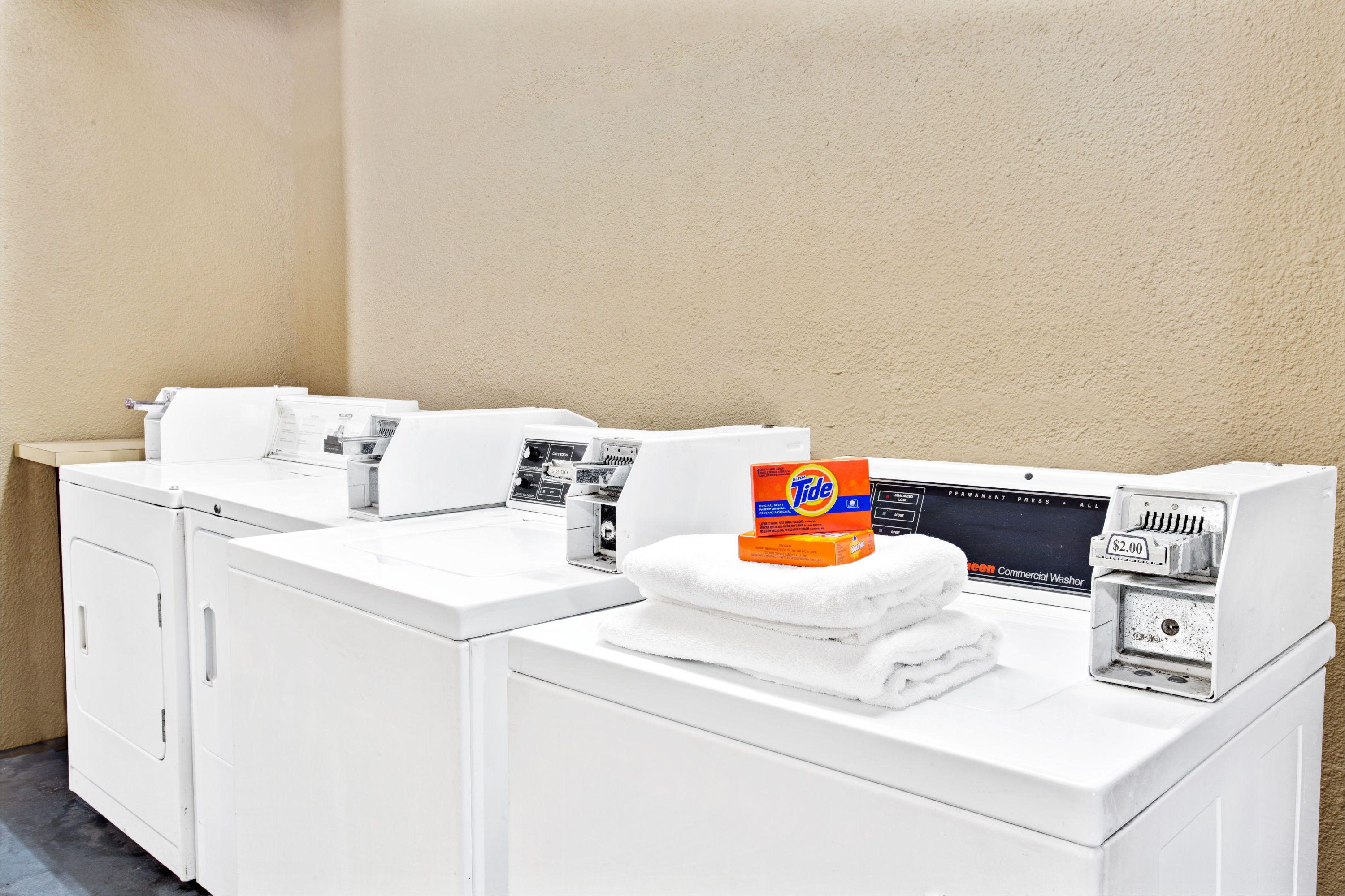 Guest room amenity at Super 8 by Wyndham Kissimmee/Maingate/Orlando Area in Kissimmee, Florida