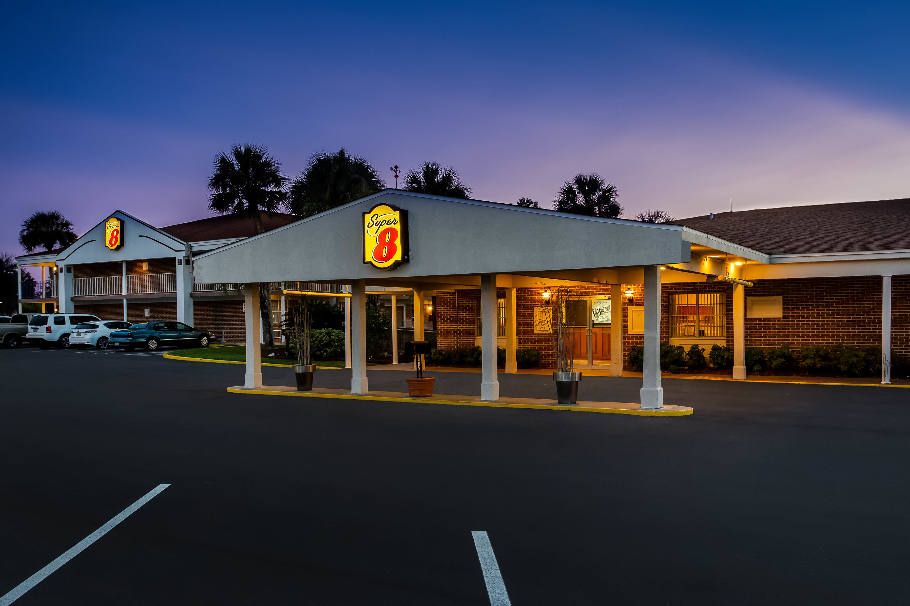 Super Wyndham Lake City Lake City  Hotels