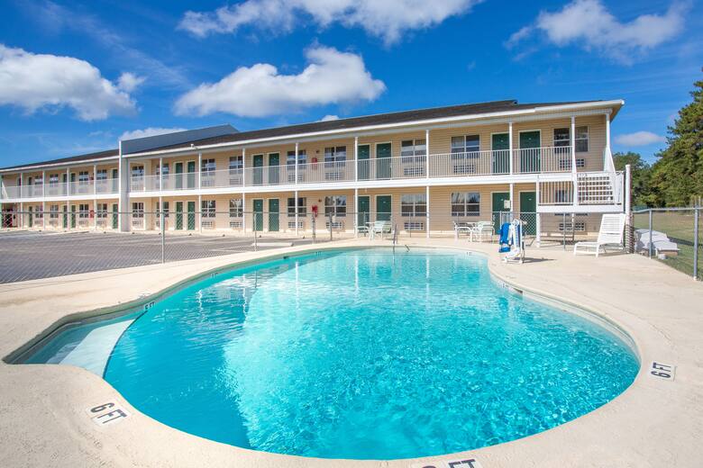 Pool at the Super 8 Monticello in Monticello, Florida