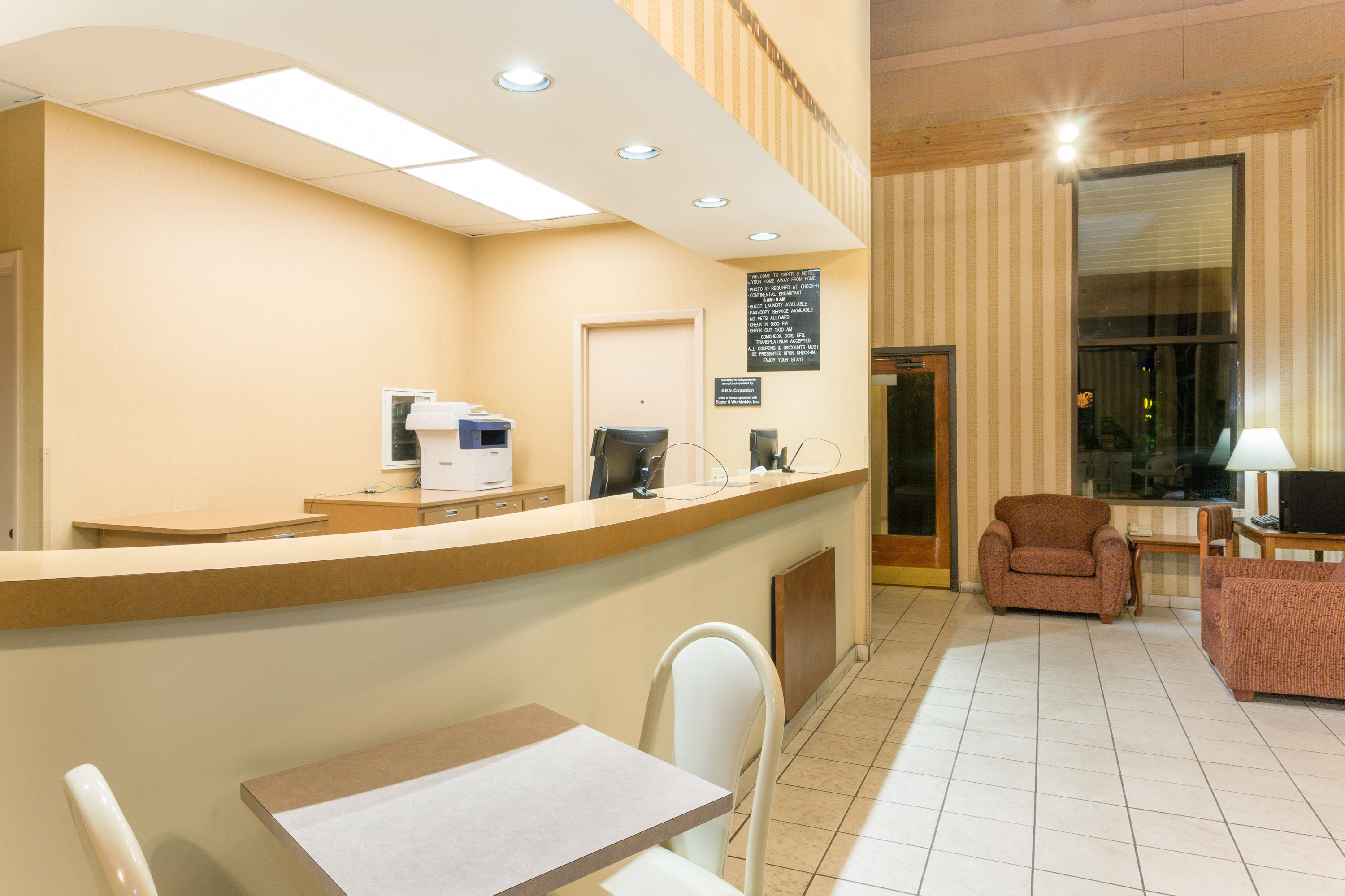 Super 8 By Wyndham Riviera Beach West Palm Beach Riviera