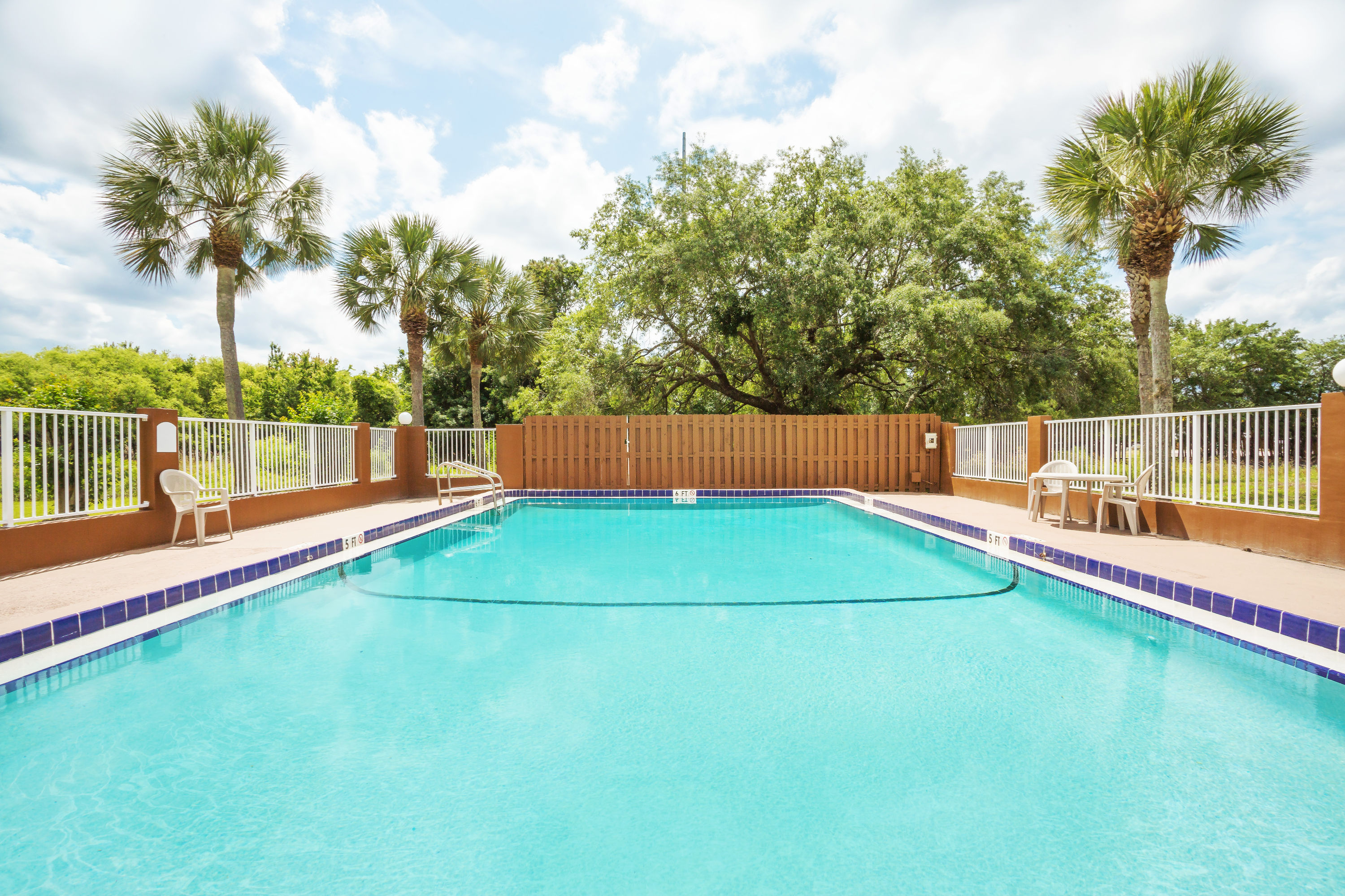 Super 8 By Wyndham St Augustine Saint Augustine Fl Hotels
