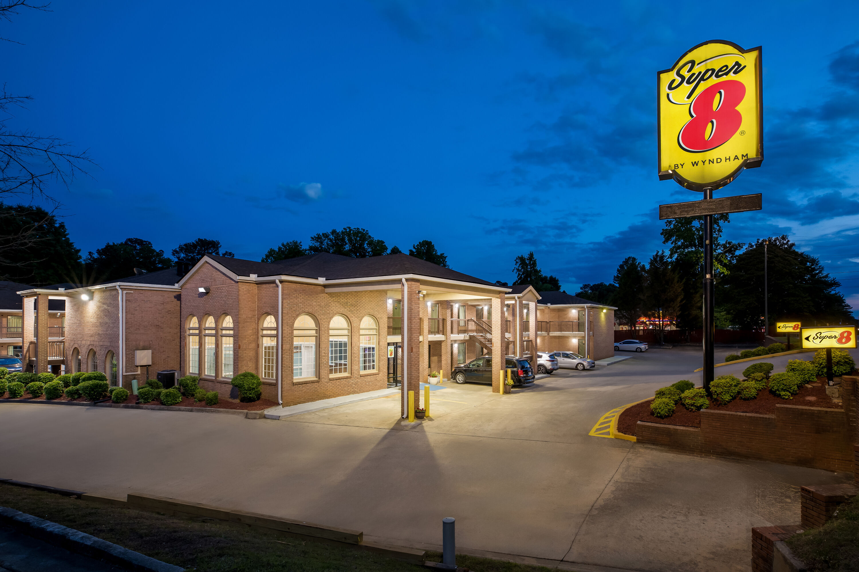 Exterior Night Image of Super 8 by Wyndham Acworth/Atlanta Area hotel in Acworth, Georgia