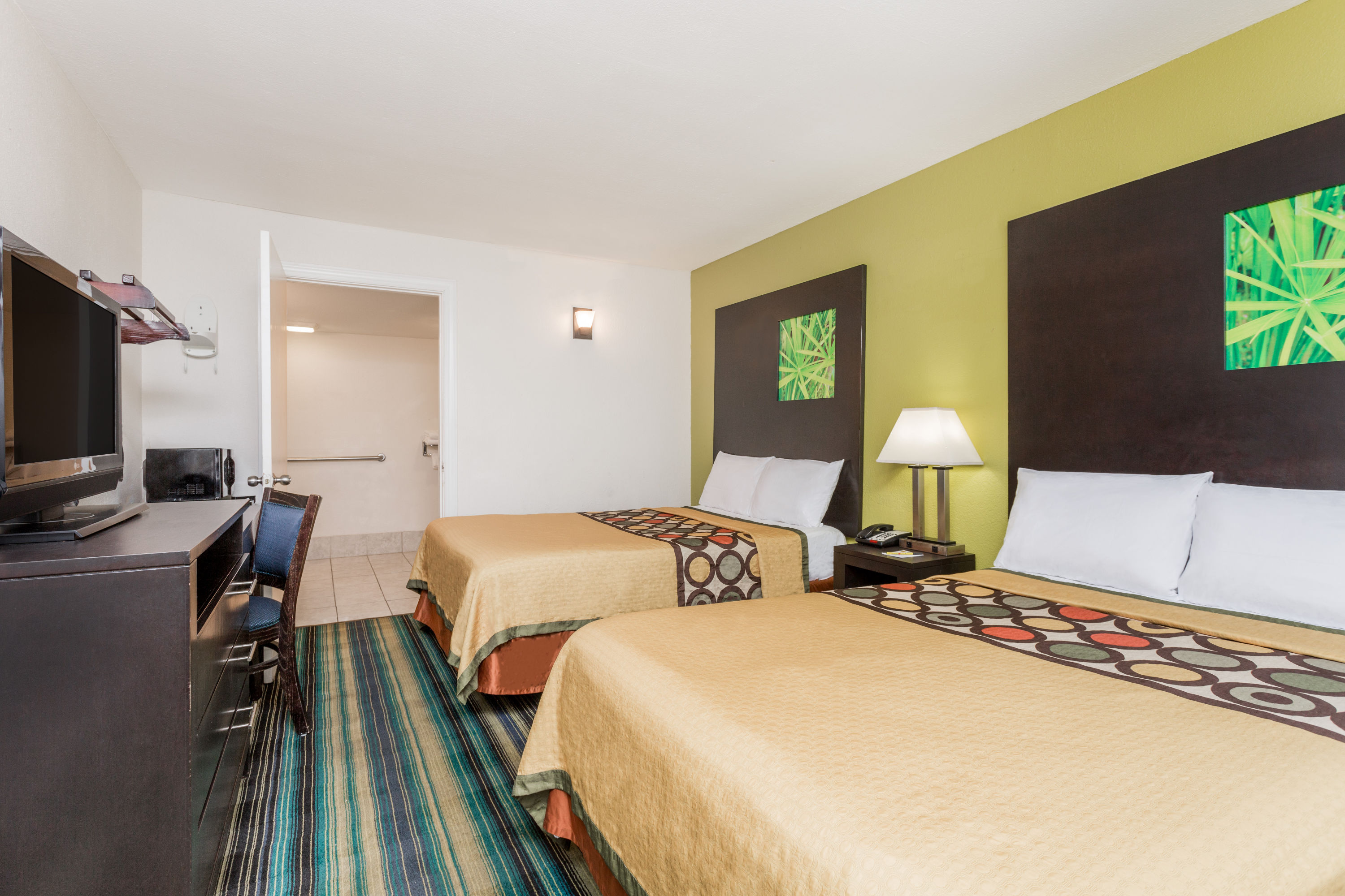 Super 8 By Wyndham Augusta Augusta Ga Hotels