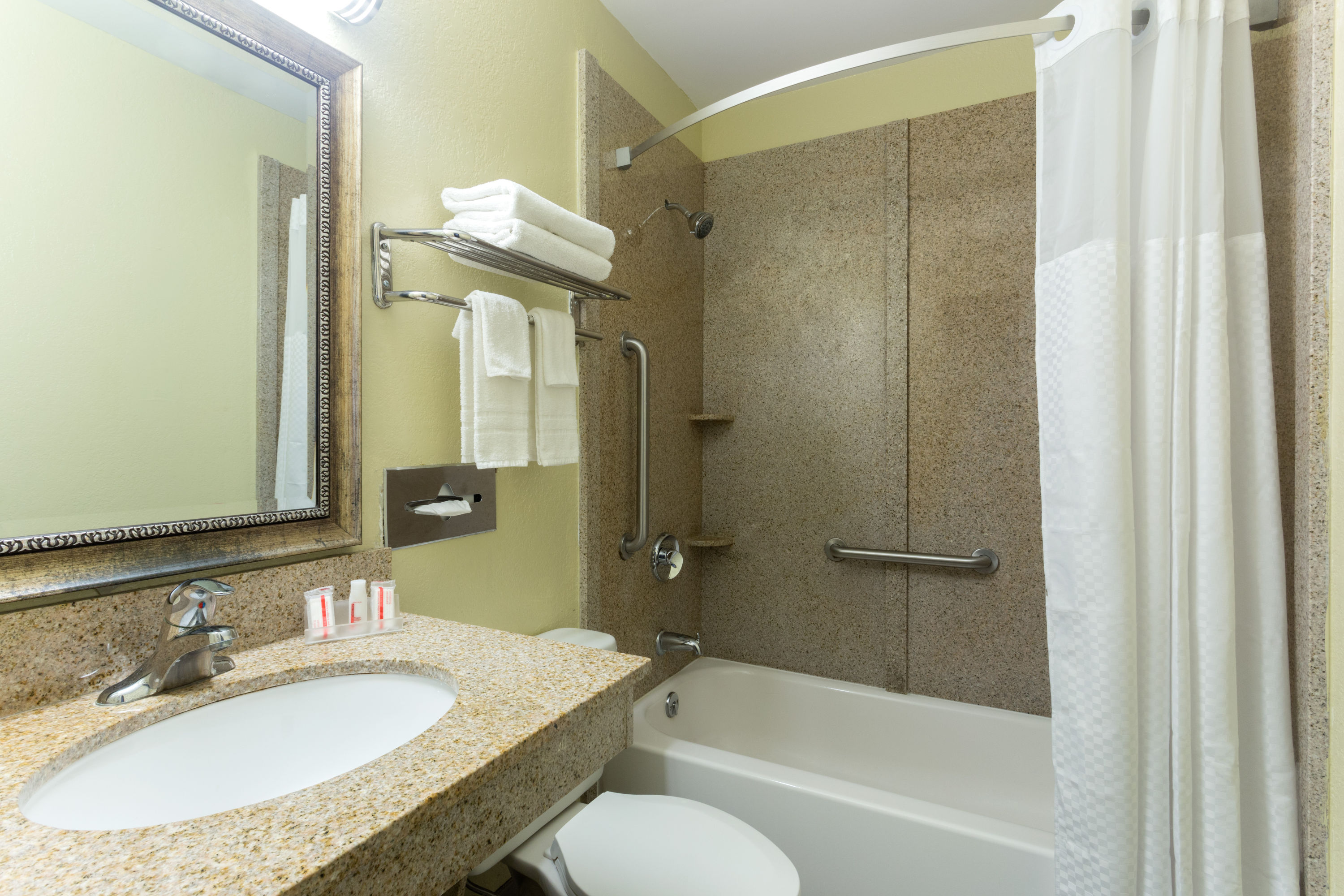 Guest room bath at the Super 8 by Wyndham Brunswick/St Simons Island Area in Brunswick, Georgia