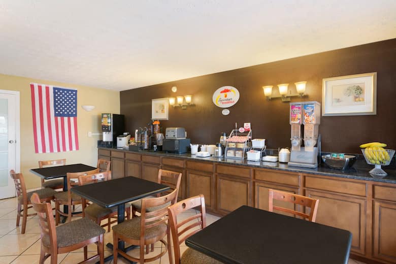 Super 8 College Park/Atlanta Airport West restaurant in College Park, Georgia
