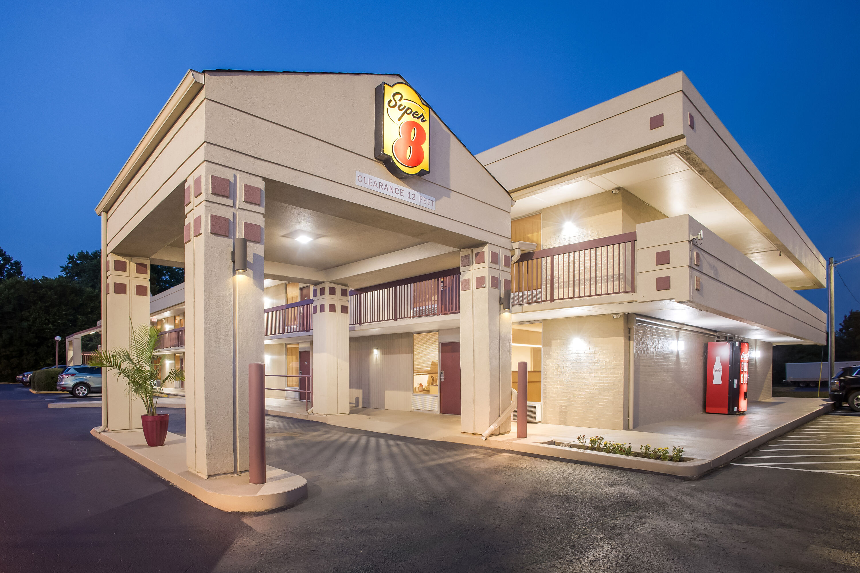 Exterior Night Image of Super 8 by Wyndham Commerce hotel in Commerce, Georgia