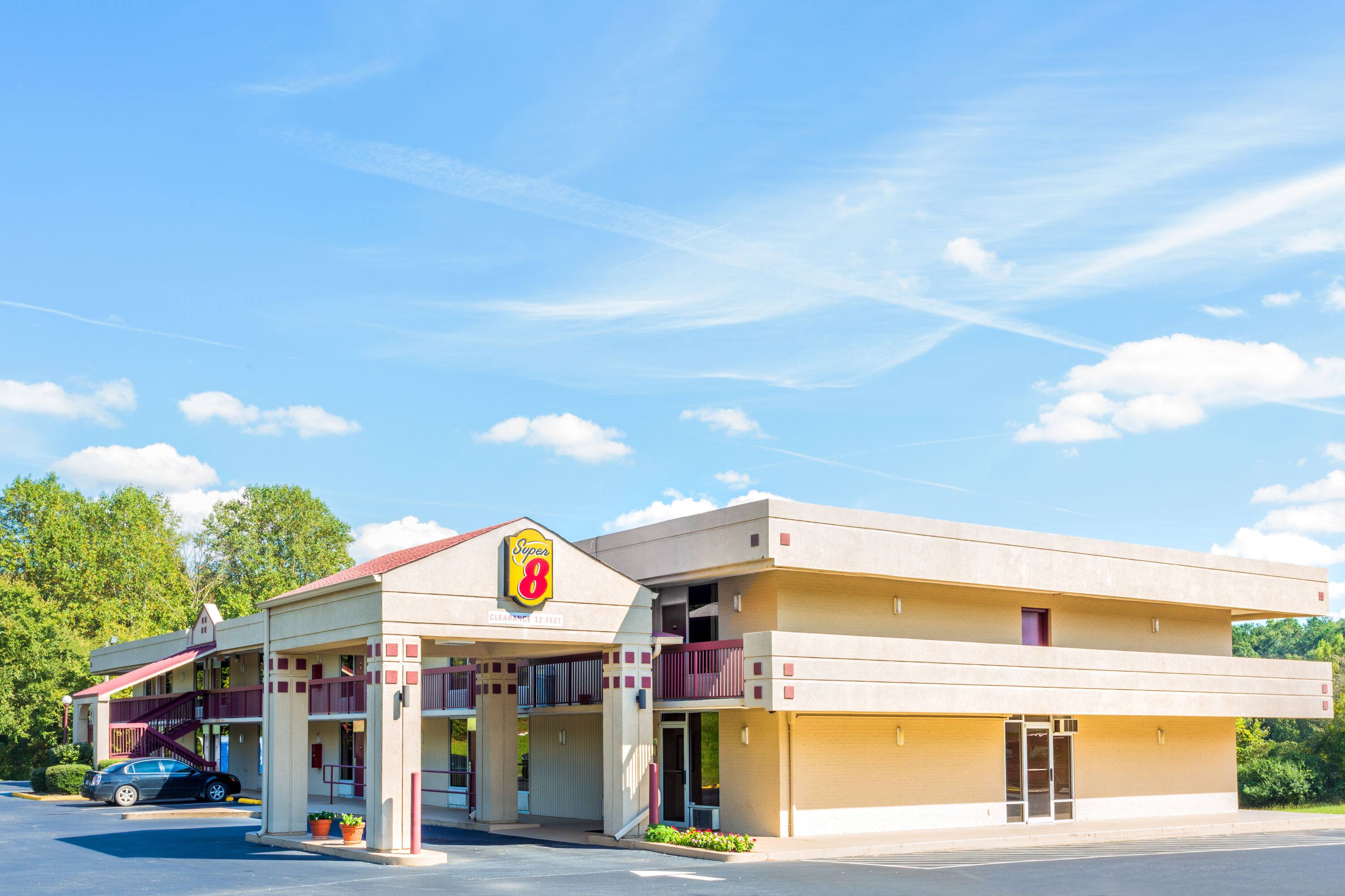 Super 8 By Wyndham Commerce Commerce Ga Hotels