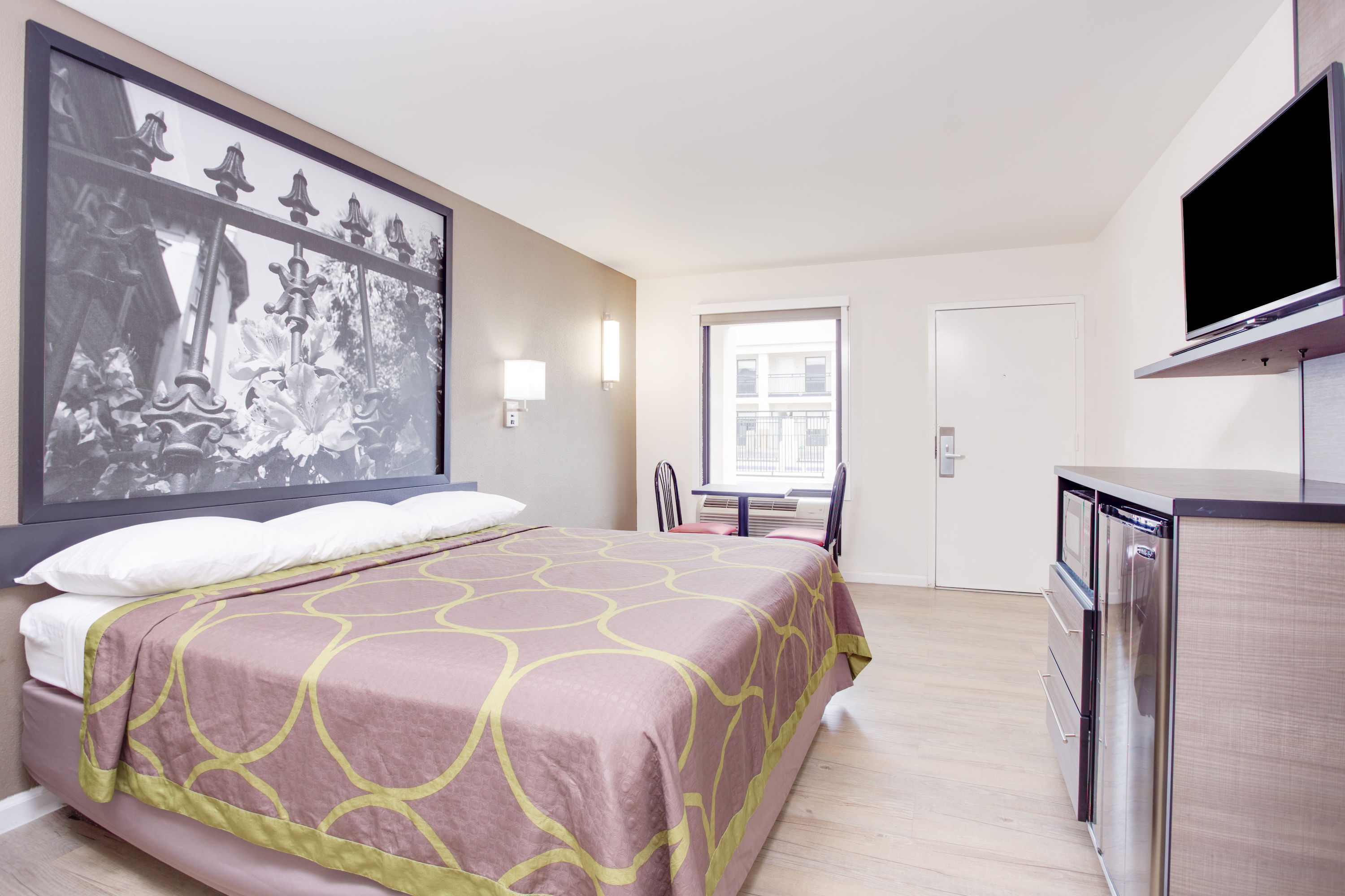 Guest room at the Super 8 by Wyndham Dalton in Dalton, Georgia