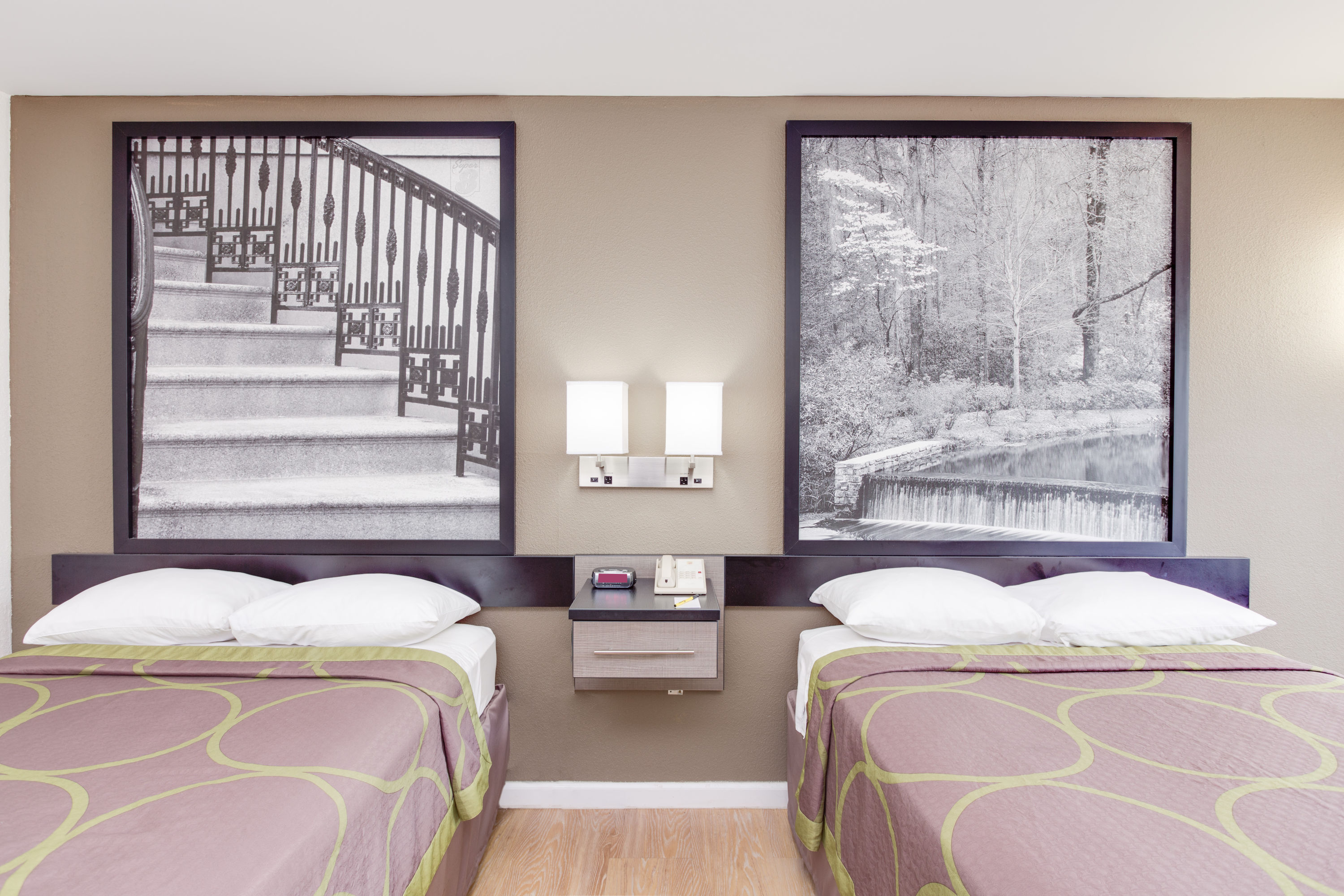 Guest room at the Super 8 by Wyndham Dalton in Dalton, Georgia