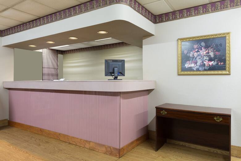 Super 8 Newnan hotel lobby in Newnan, Georgia