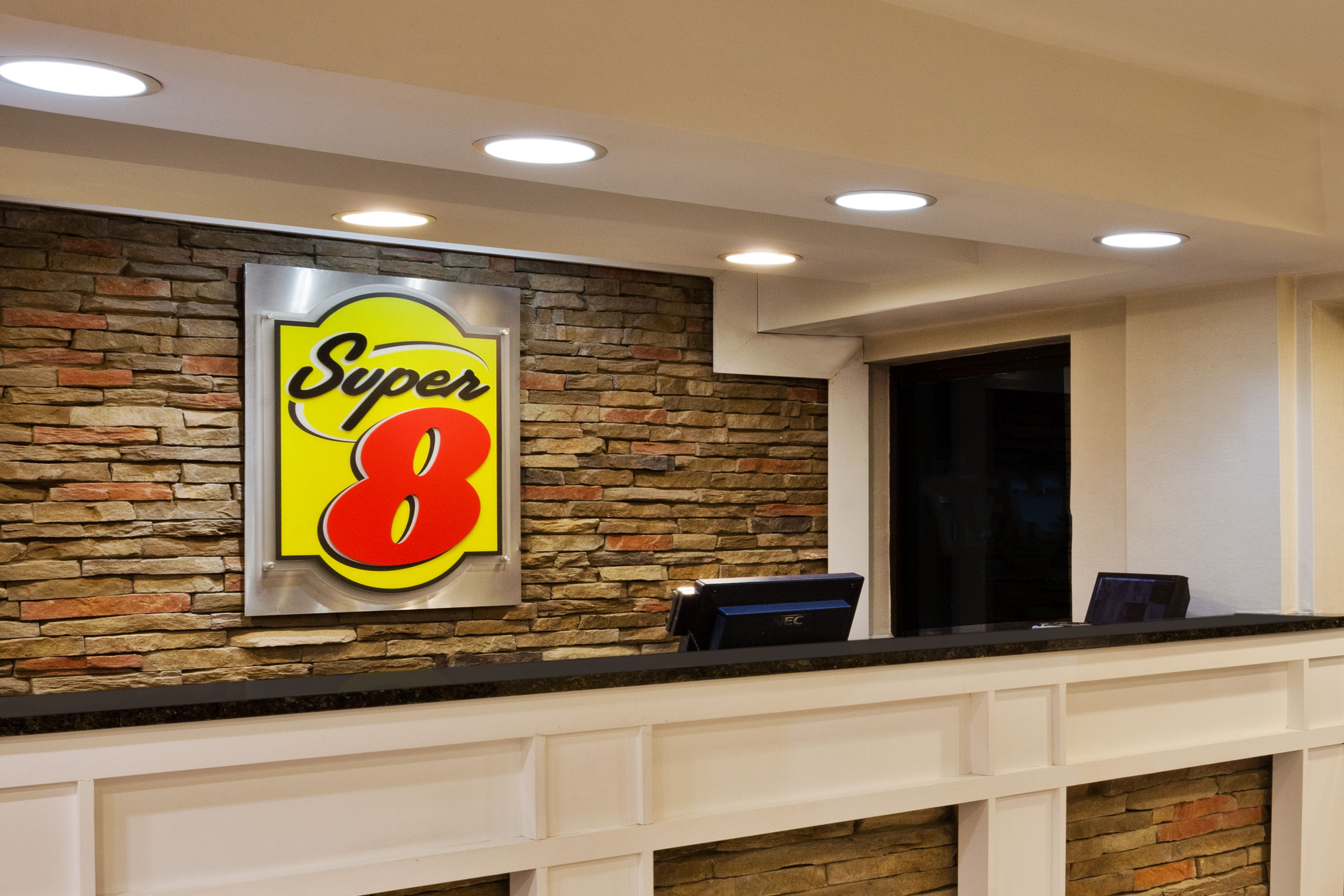 Super 8 By Wyndham Ringgold Ringgold Ga Hotels