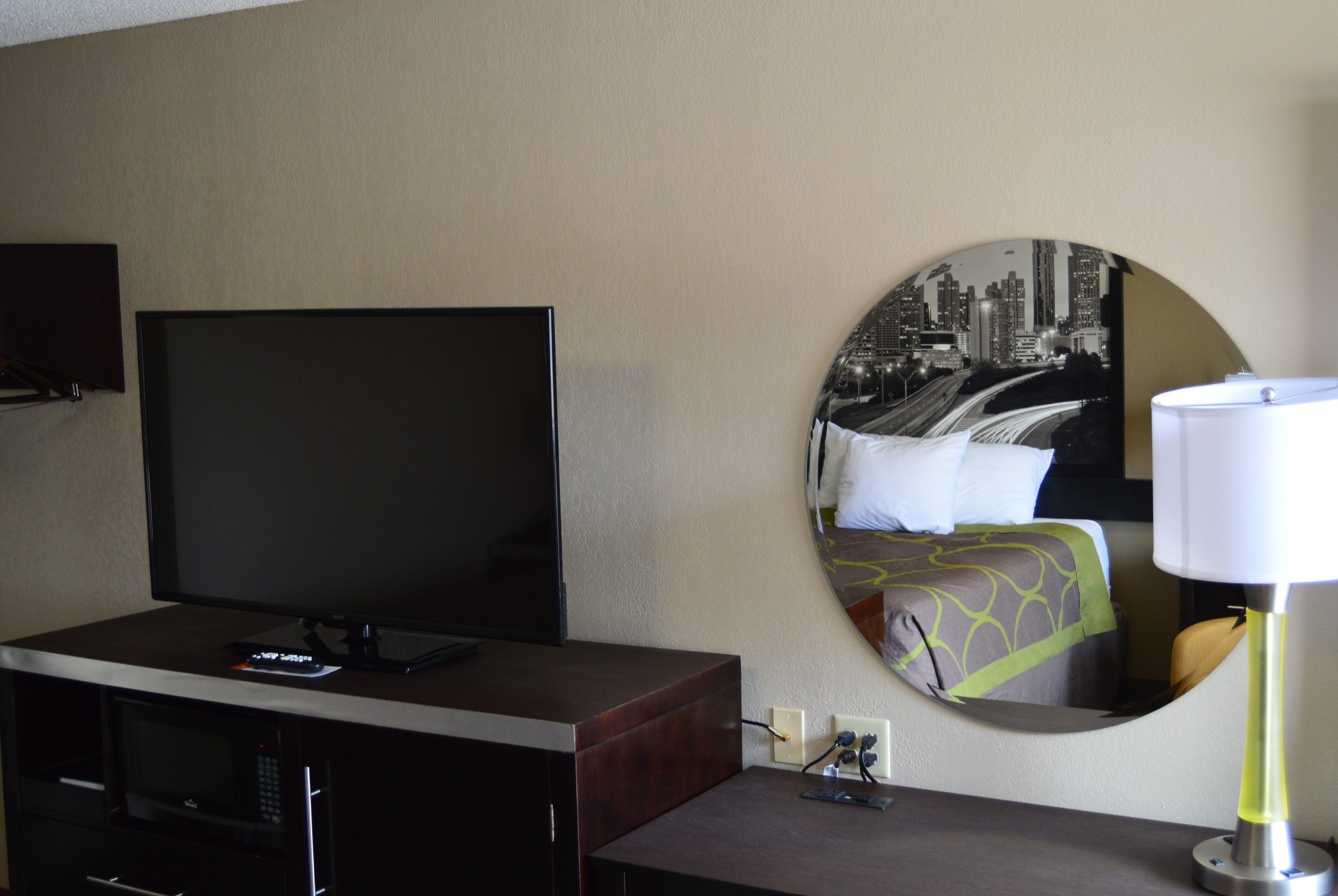 Guest room at the Super 8 by Wyndham Stockbridge in Stockbridge, Georgia