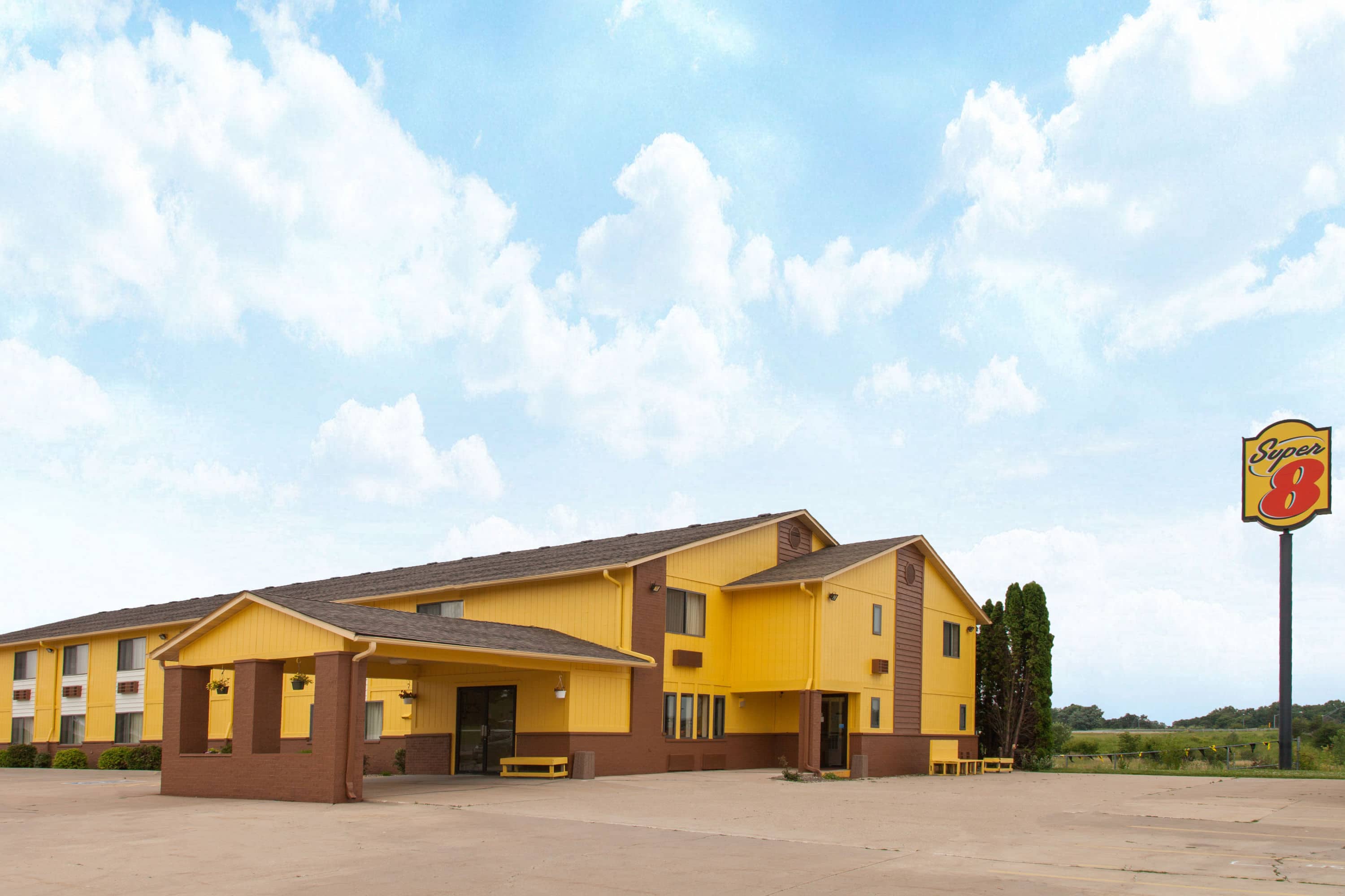 Super 8 by Wyndham Anamosa IA Anamosa, IA Hotels