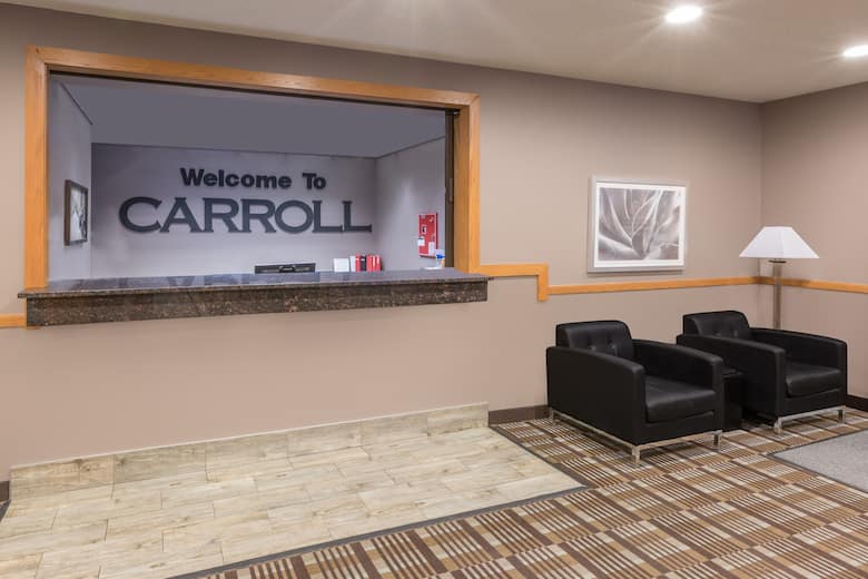 Super 8 Carroll East Hotels Ia 51401 Super 8 Carroll East Hotel Lobby In Iowa