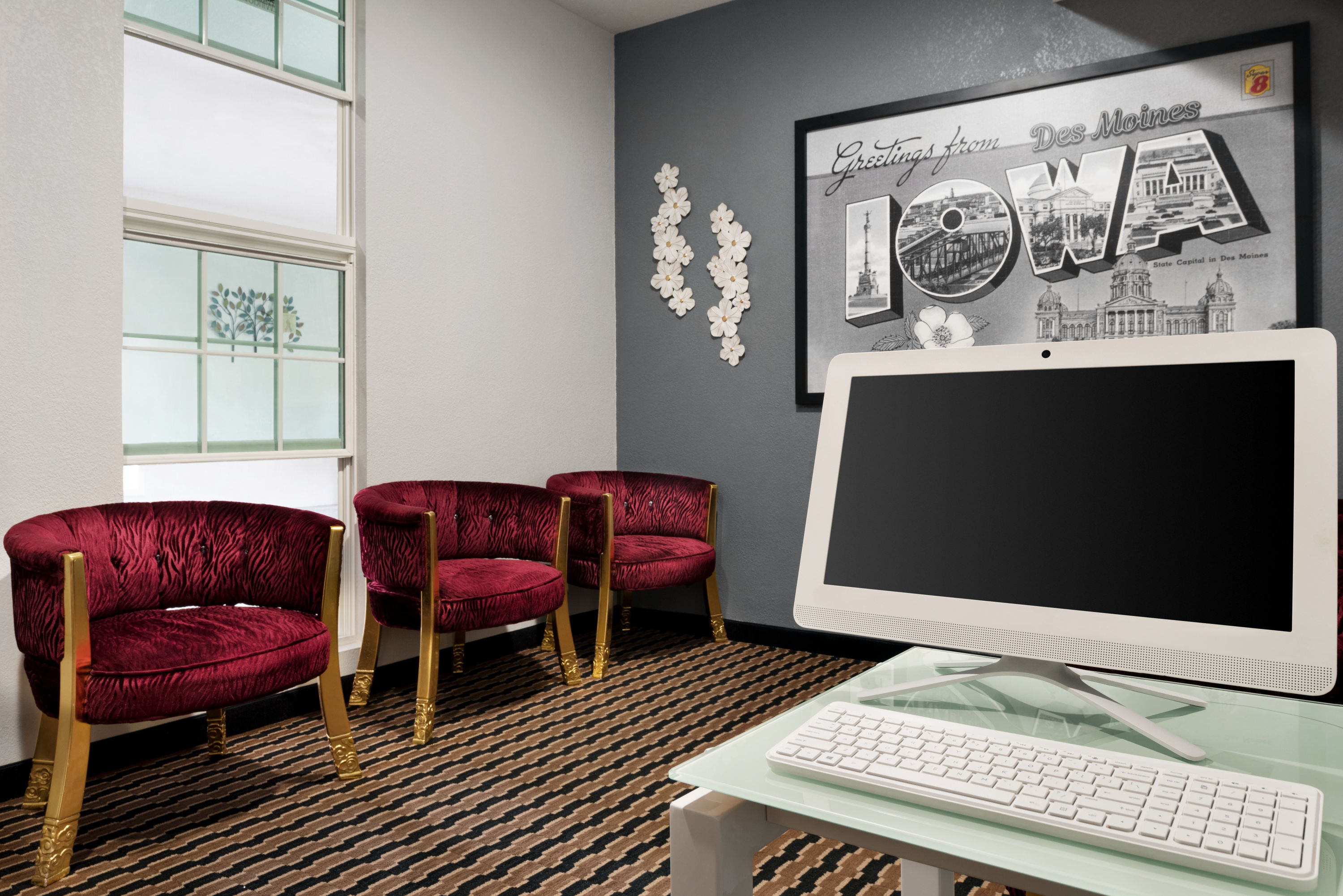 Super 8 by Wyndham Des Moines business center in Des Moines, Iowa