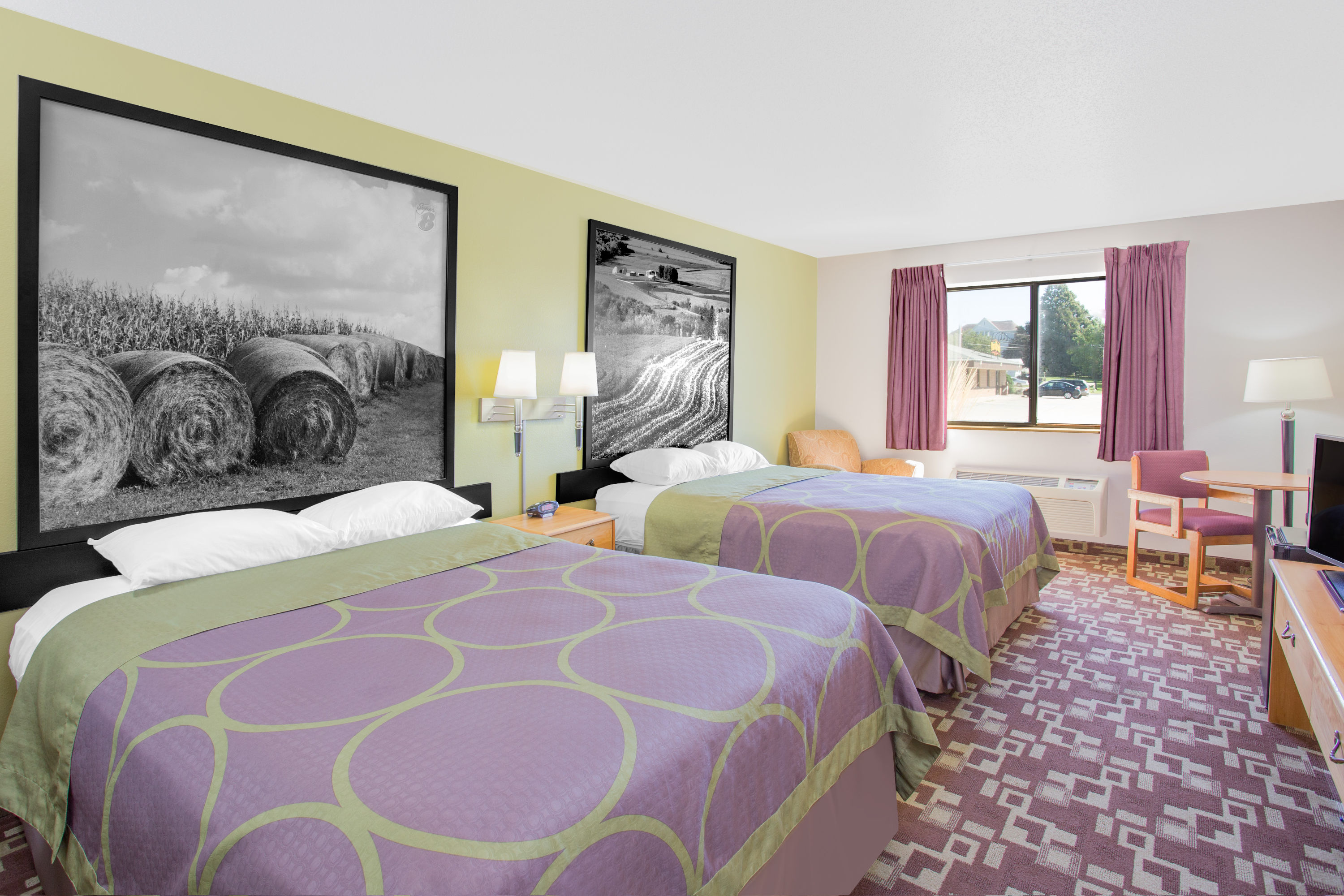 Guest room at the Super 8 by Wyndham Independence IA in Independence, Iowa