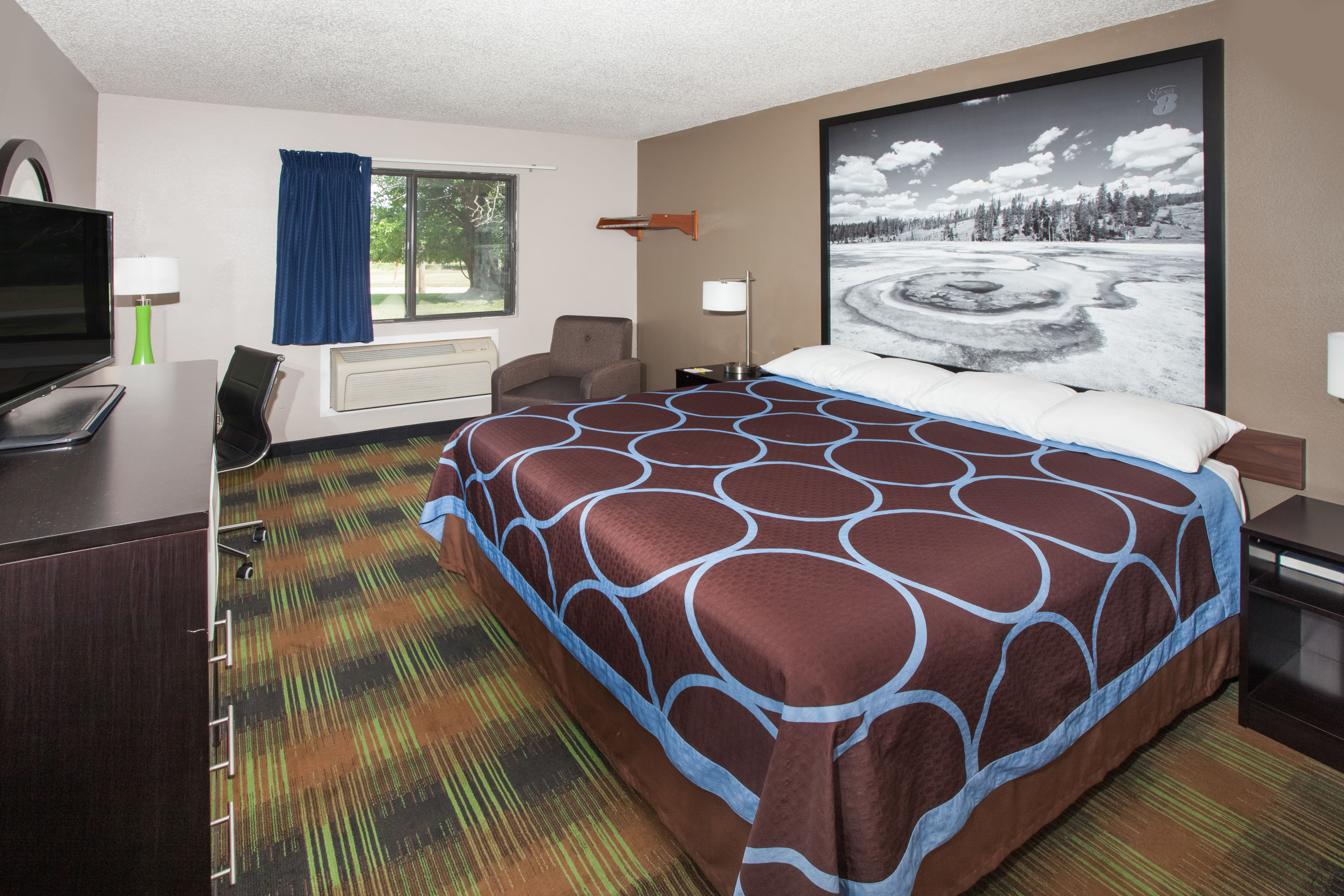 Super 8 by Wyndham Keokuk | Keokuk, IA Hotels