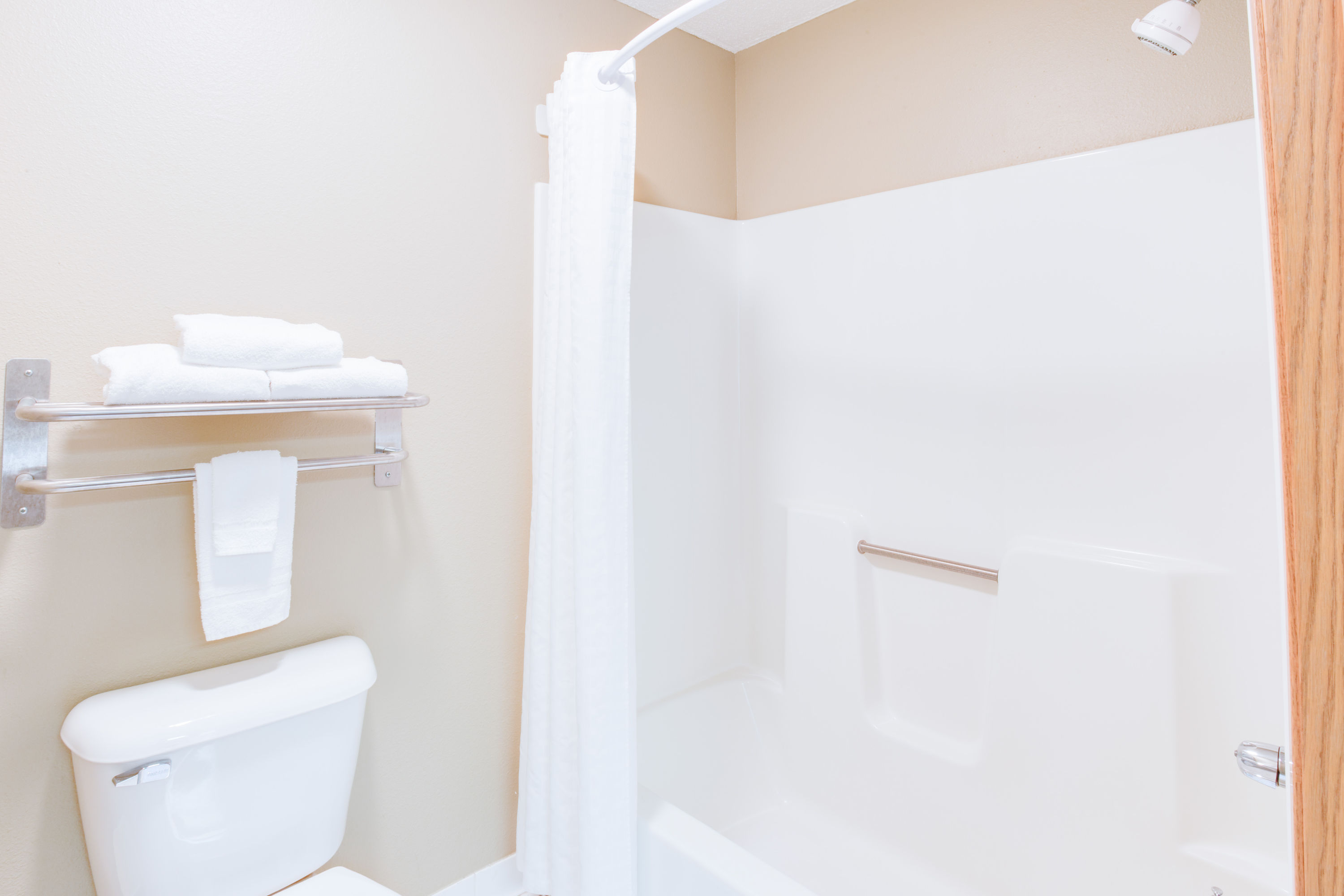 Super Wyndham Claire Quad Cities Claire  Hotels