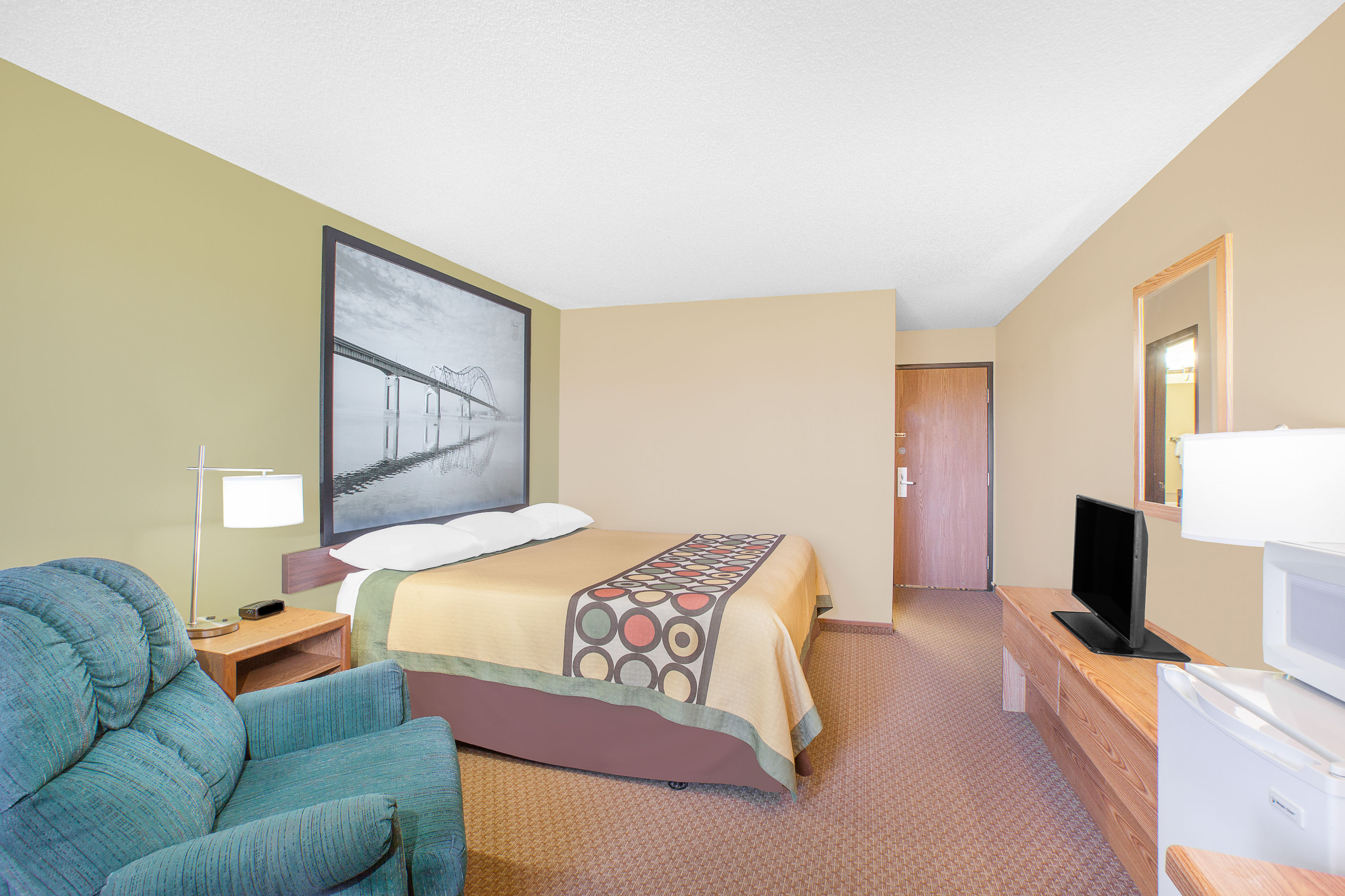 Super 8 by Wyndham Mt Pleasant Mount Pleasant IA Hotels