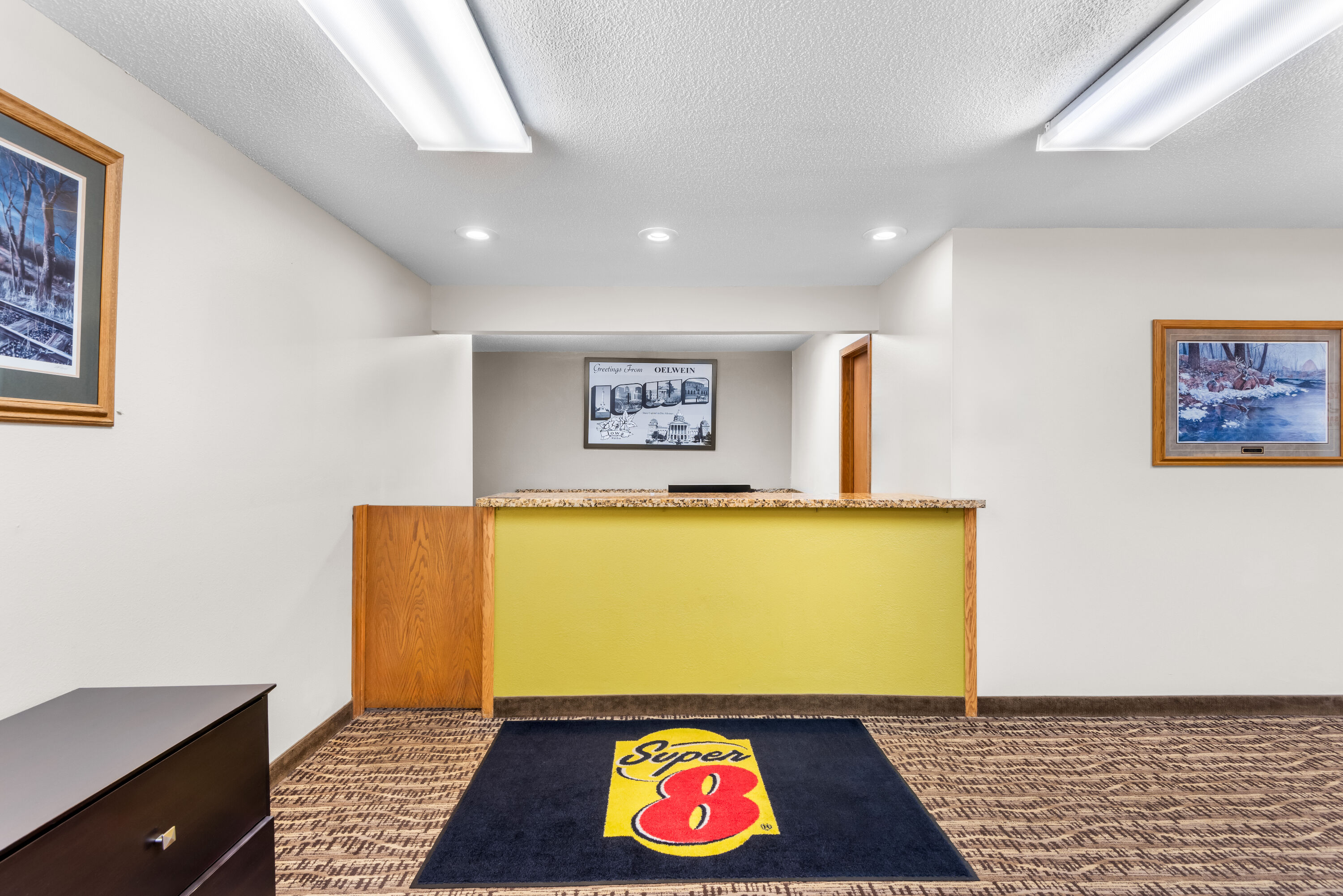 Super 8 by Wyndham Oelwein reception in Oelwein, Iowa