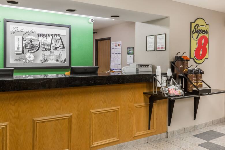 Super 8 Sioux City South hotel lobby in Sioux City, Iowa