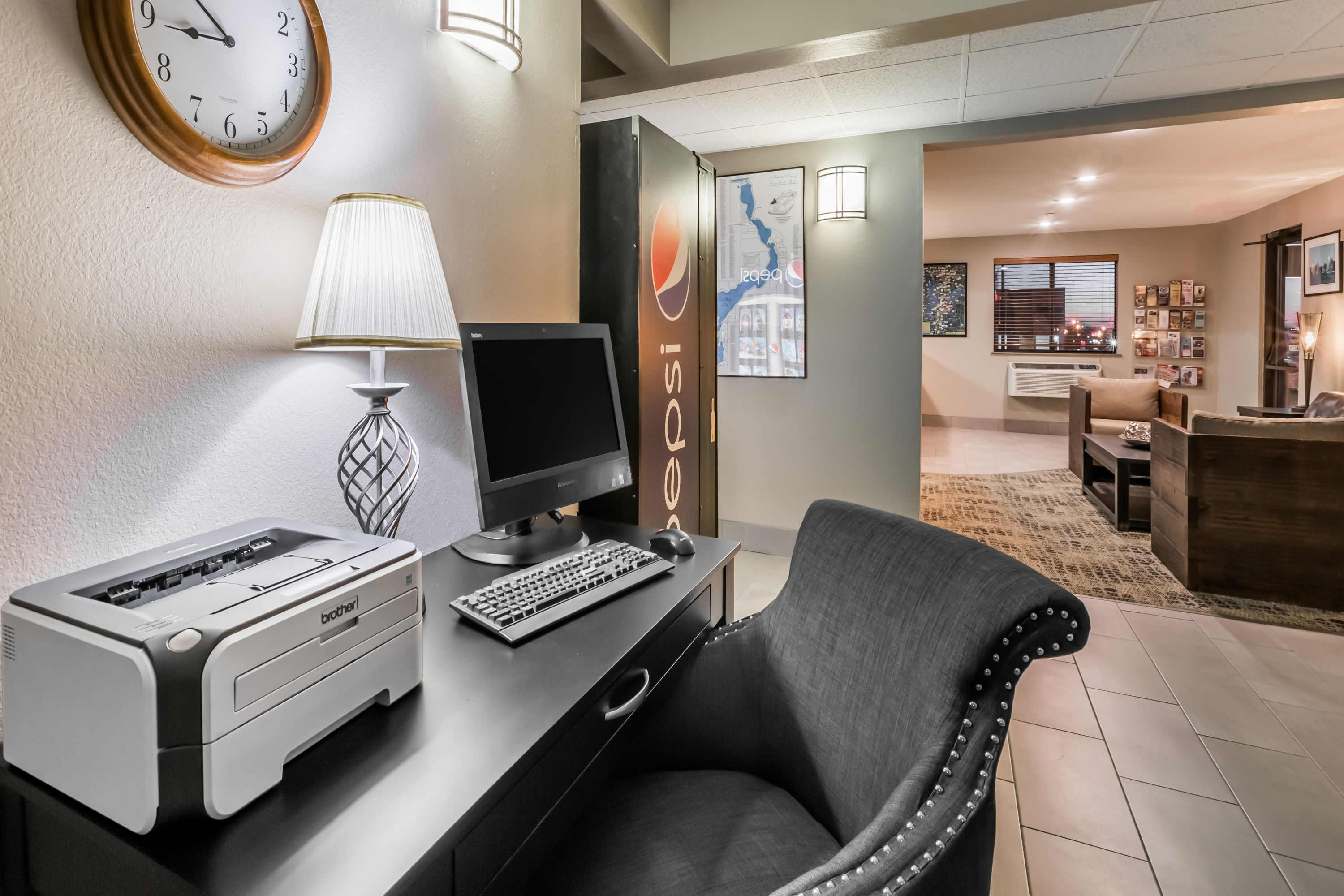 Super 8 by Wyndham Spirit Lake/Okoboji business center in Spirit Lake, Iowa