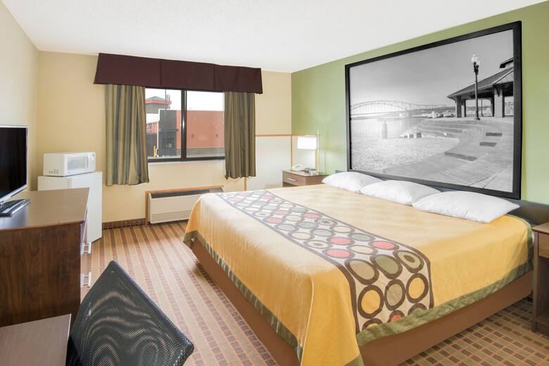 Guest room at the Super 8 Story City in Story City, Iowa