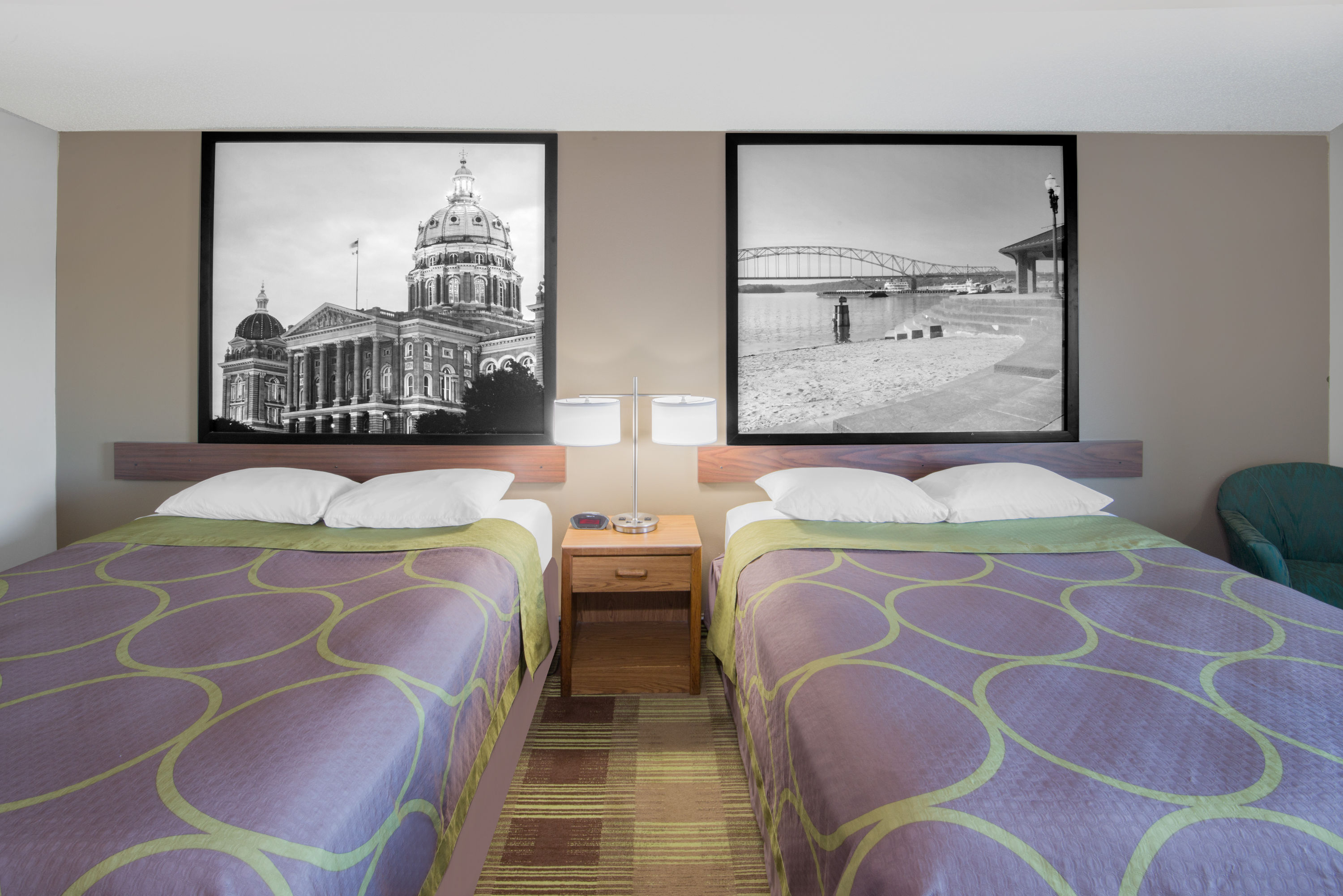 Guest room at the Super 8 by Wyndham Toledo in Toledo, Iowa