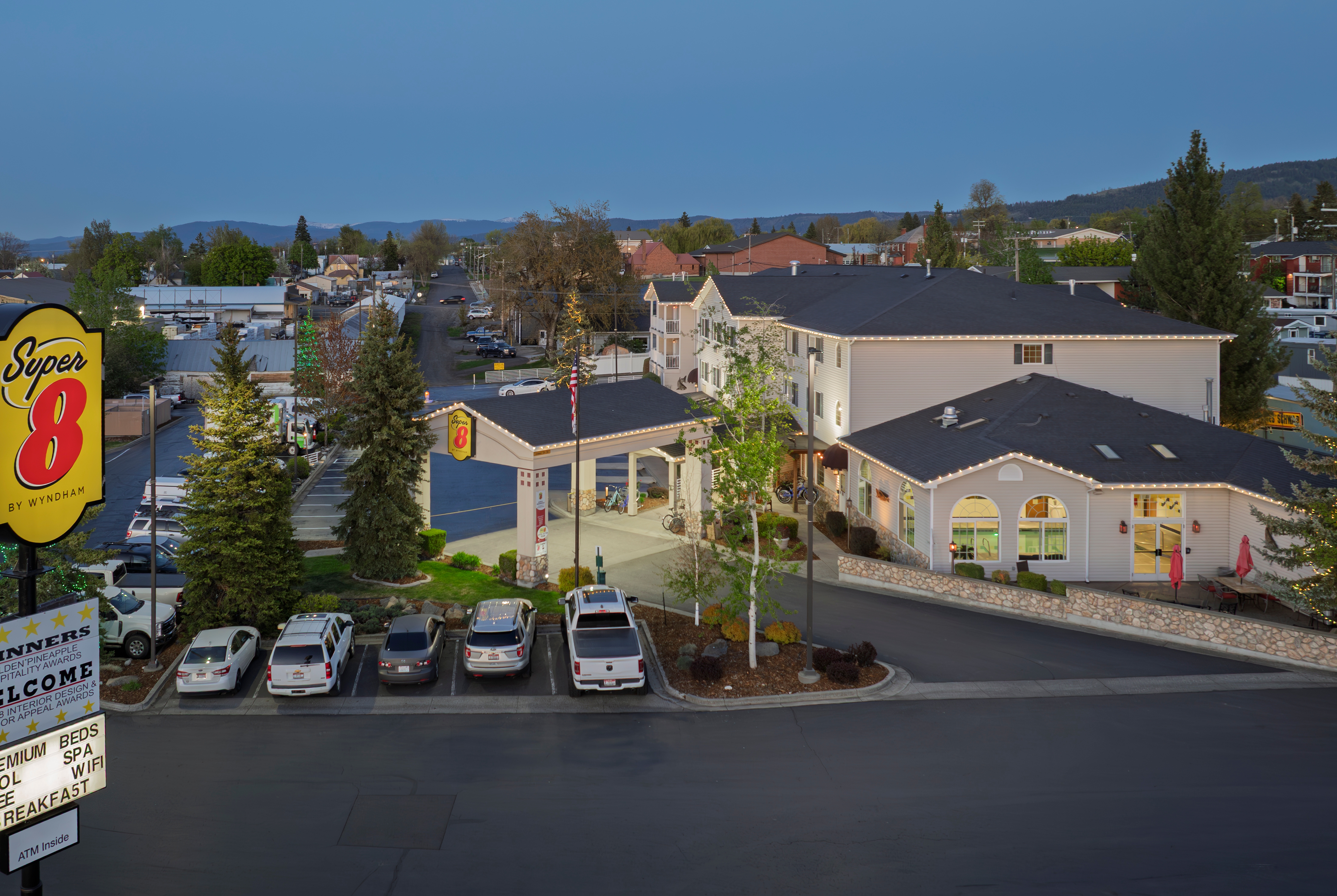 Exterior of Super 8 by Wyndham Grangeville hotel in Grangeville, Idaho