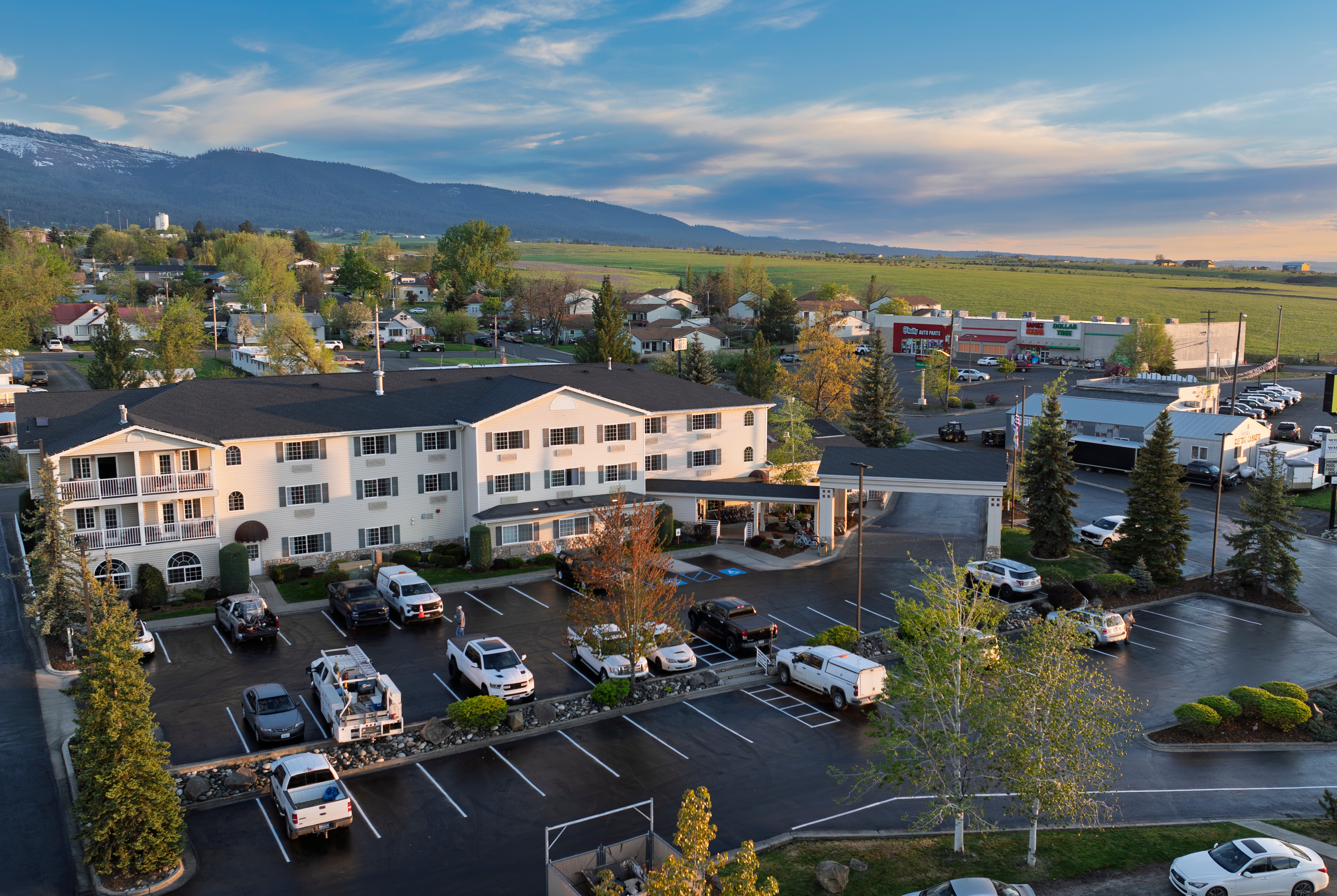 Exterior of Super 8 by Wyndham Grangeville hotel in Grangeville, Idaho