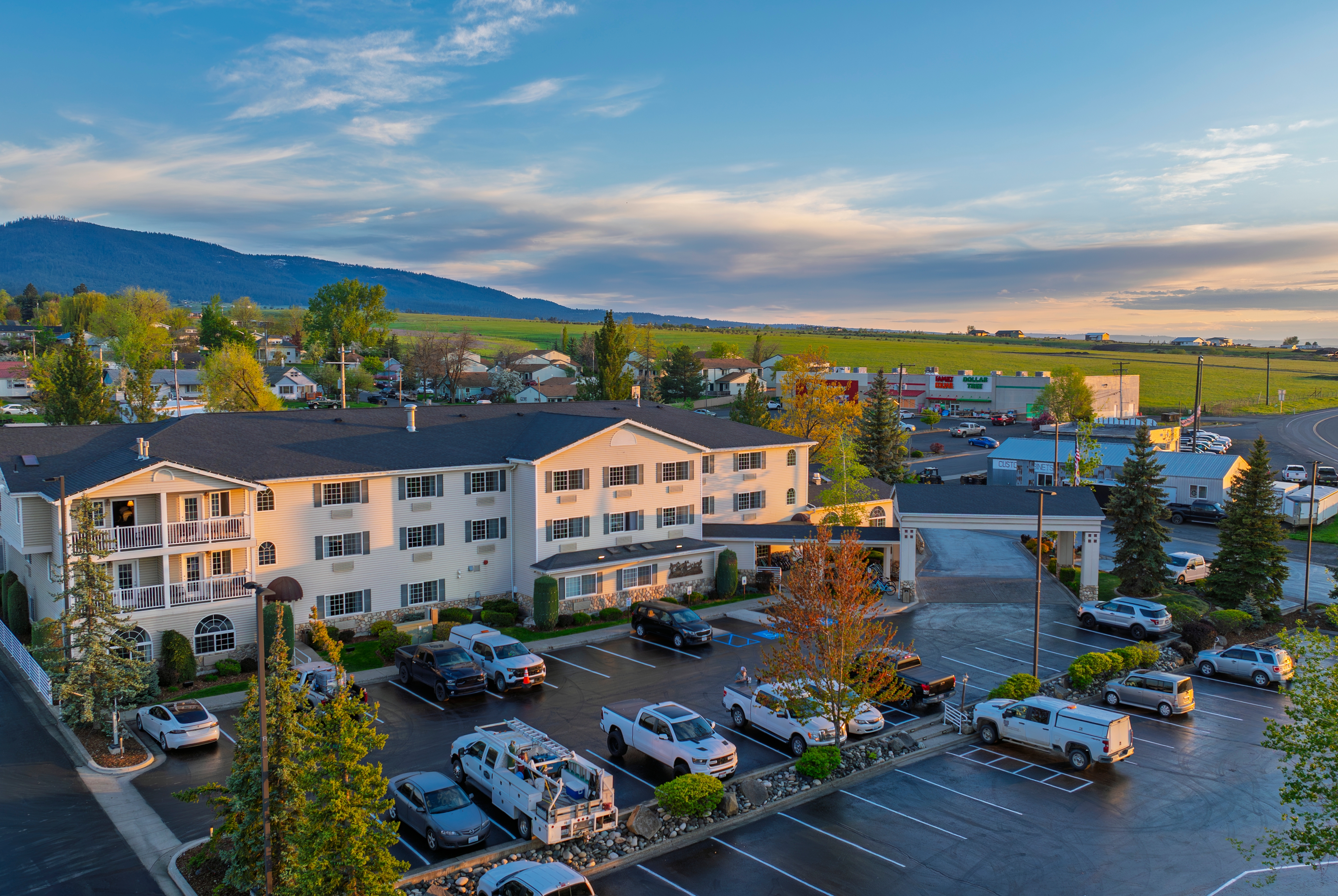 Exterior of Super 8 by Wyndham Grangeville hotel in Grangeville, Idaho