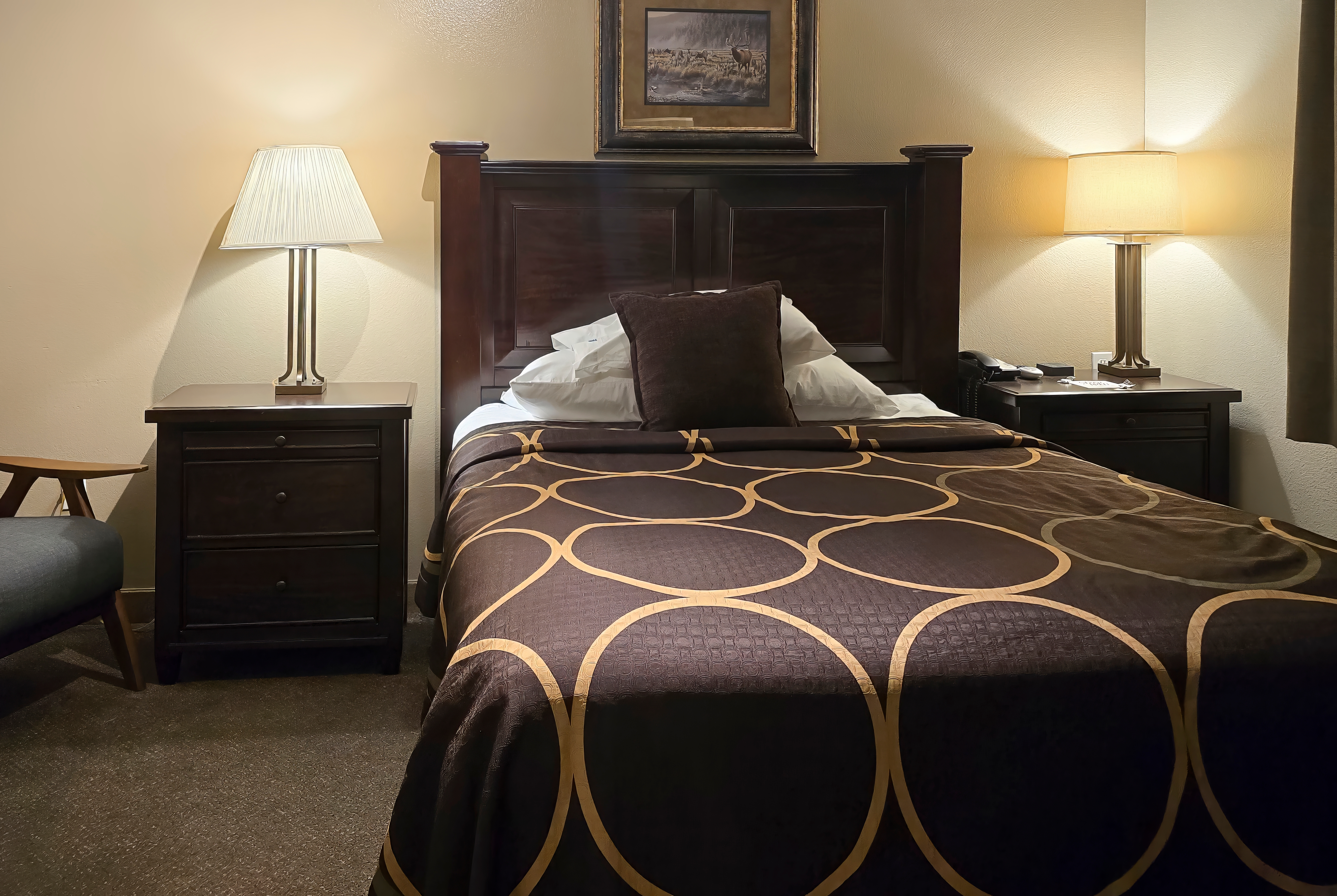 Guest room at the Super 8 by Wyndham Grangeville in Grangeville, Idaho