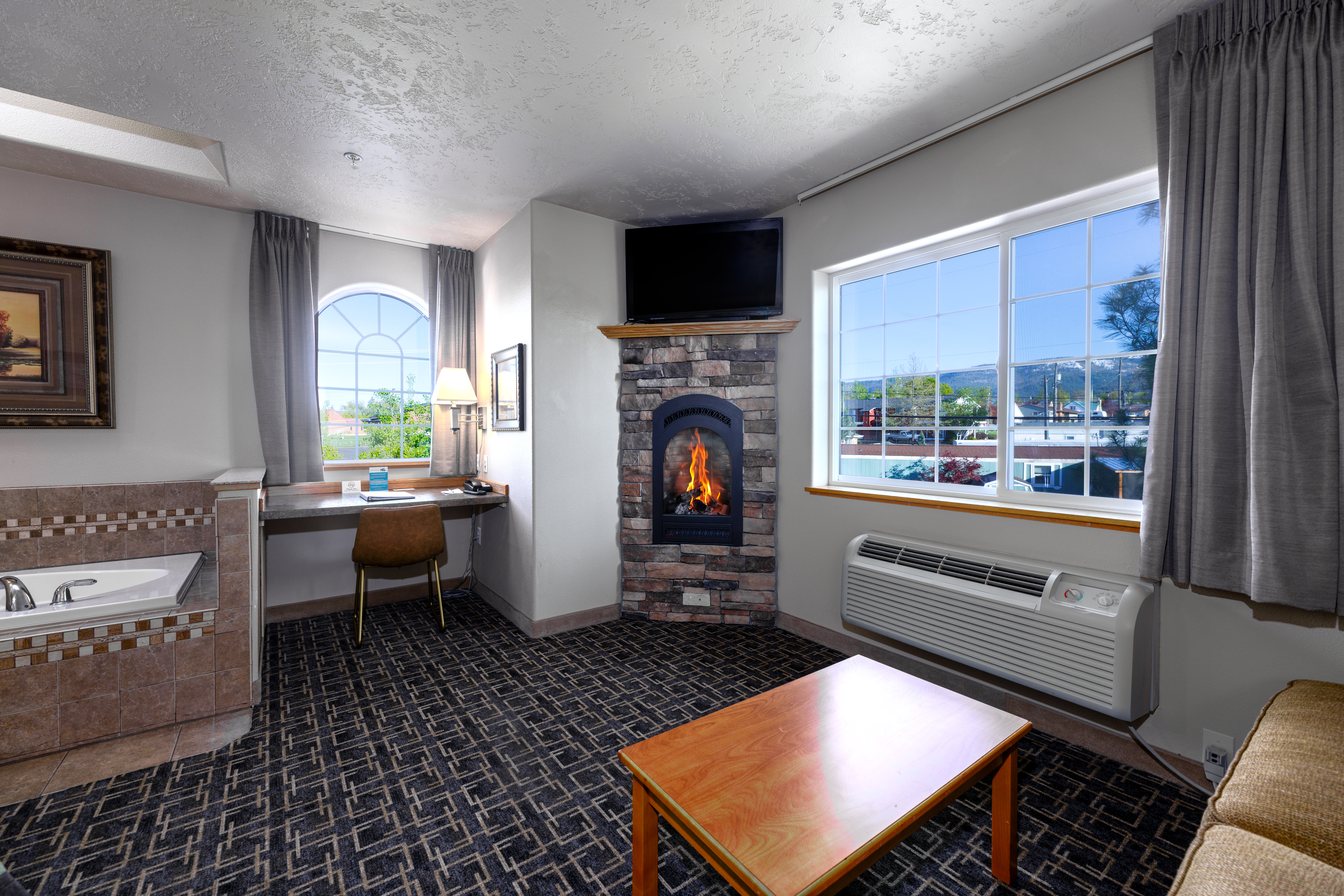 Guest room at the Super 8 by Wyndham Grangeville in Grangeville, Idaho