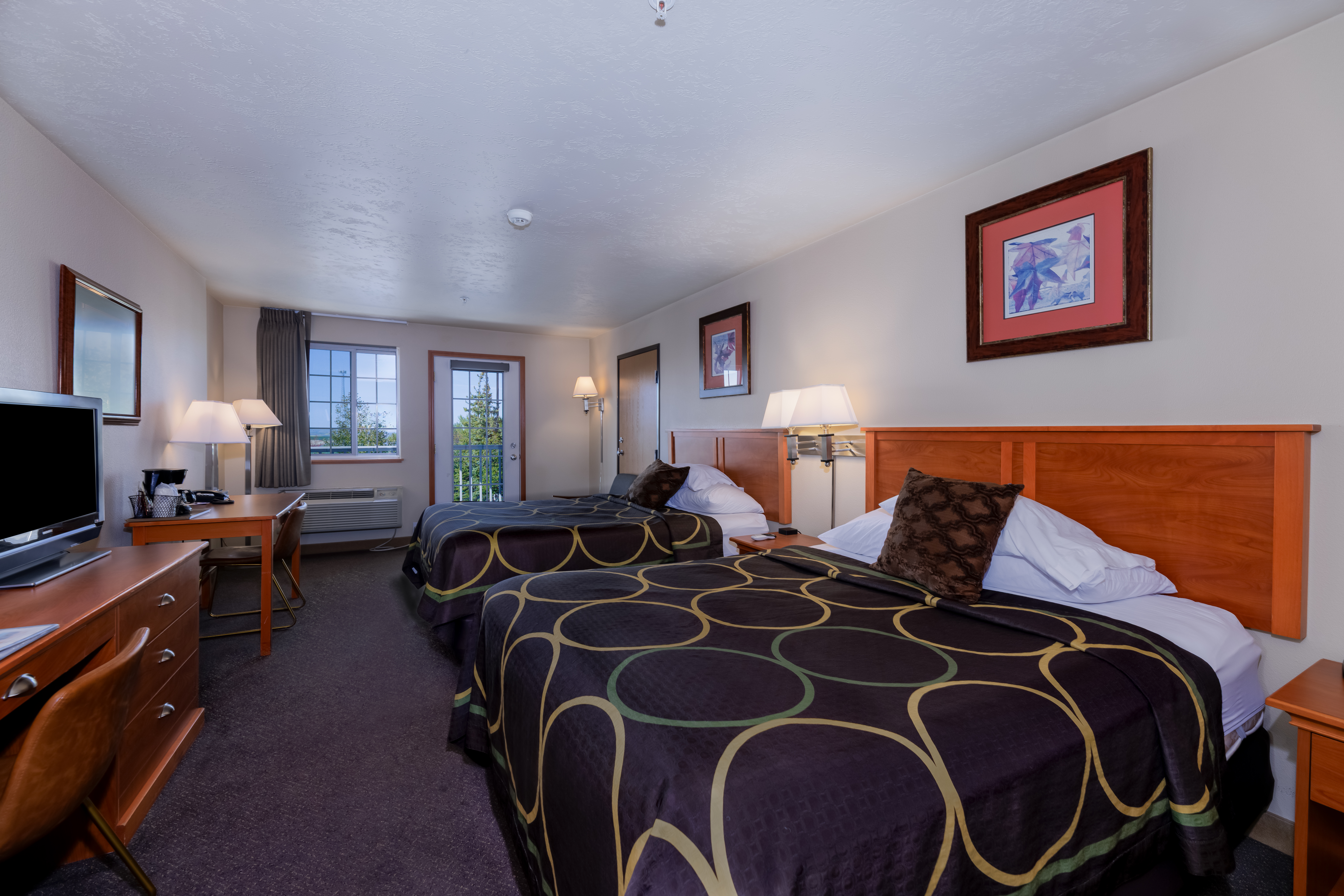 Guest room at the Super 8 by Wyndham Grangeville in Grangeville, Idaho