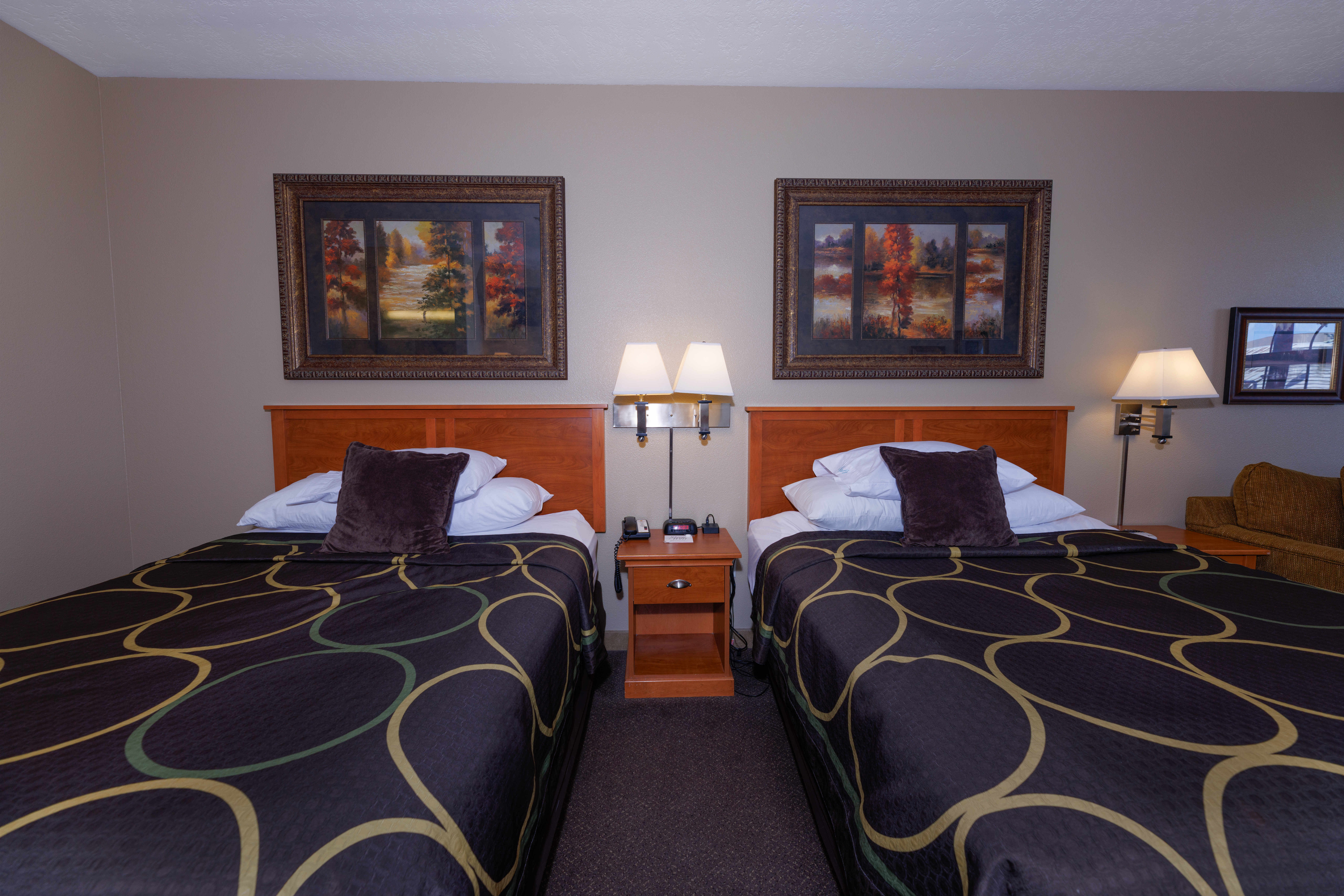 Guest room at the Super 8 by Wyndham Grangeville in Grangeville, Idaho