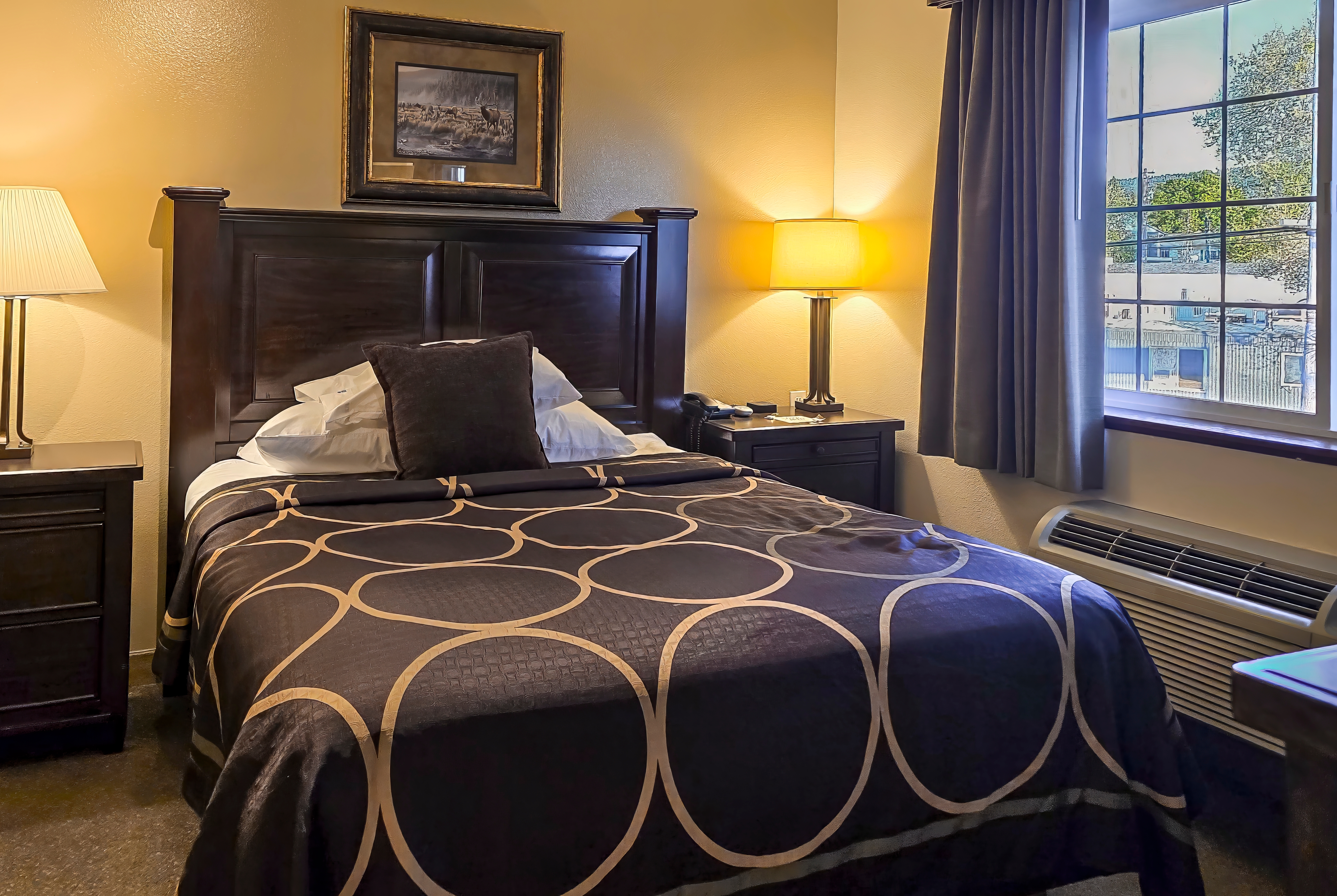 Guest room at the Super 8 by Wyndham Grangeville in Grangeville, Idaho