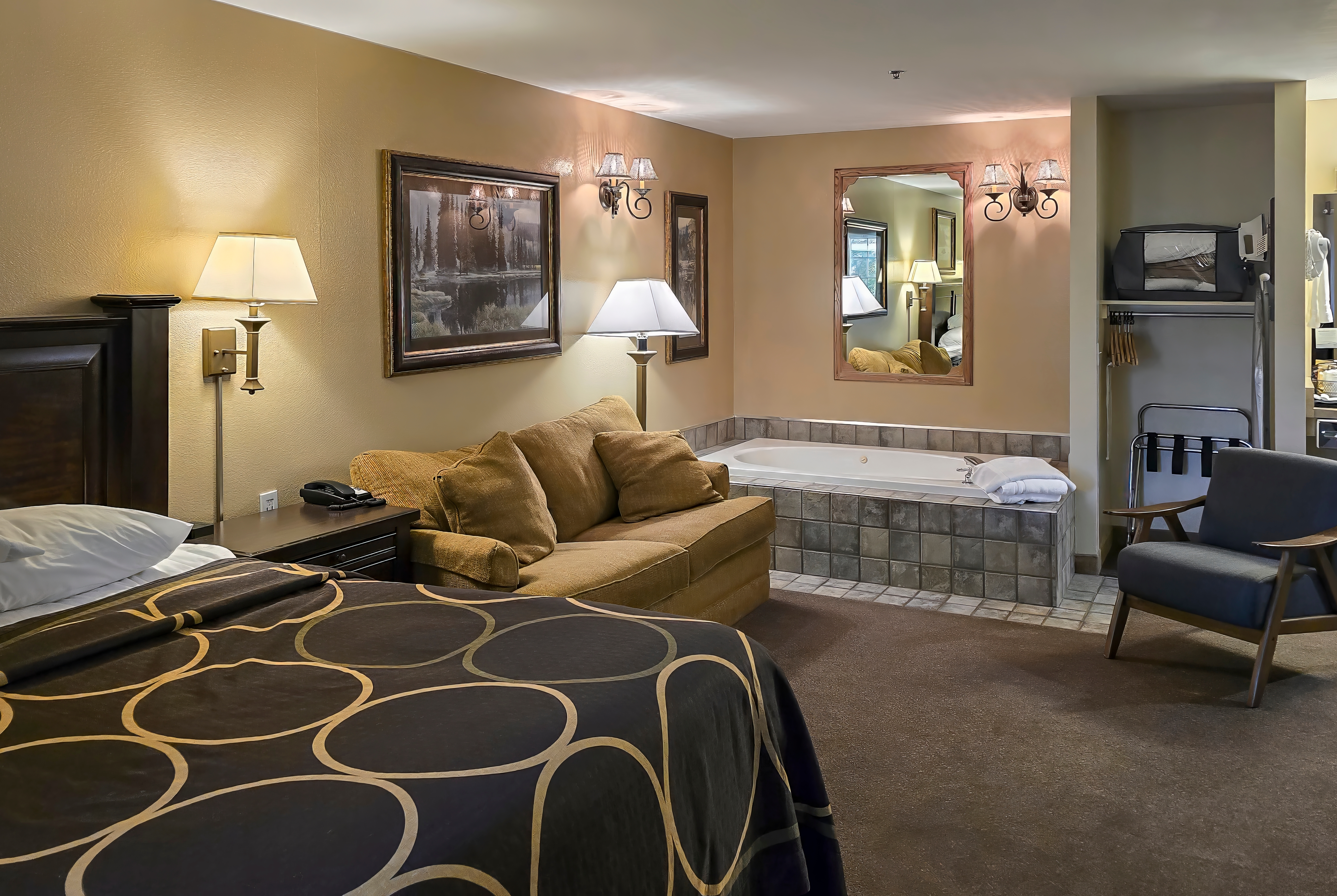 Guest room at the Super 8 by Wyndham Grangeville in Grangeville, Idaho