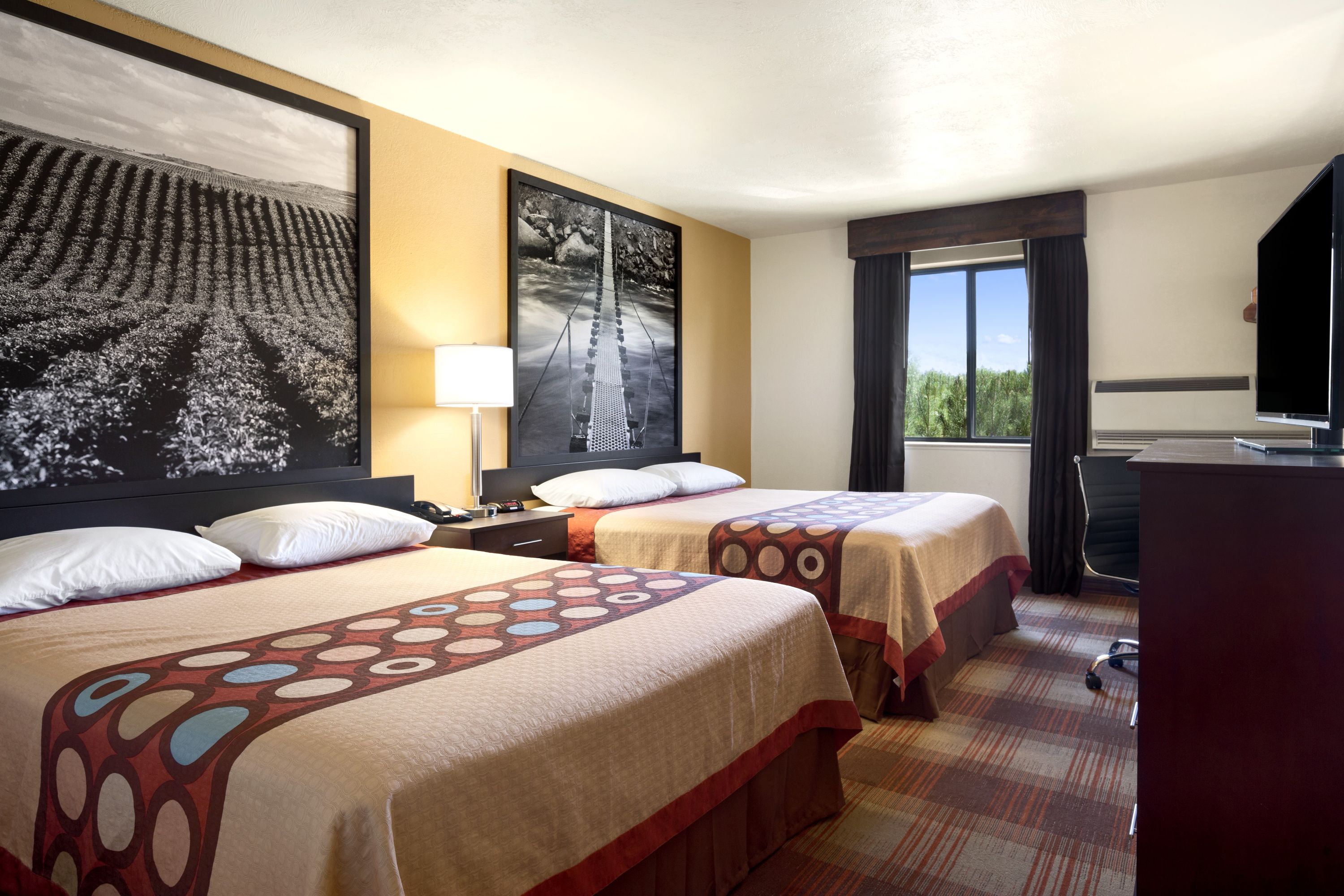 Super 8 by Wyndham Idaho Falls | Idaho Falls, ID Hotels