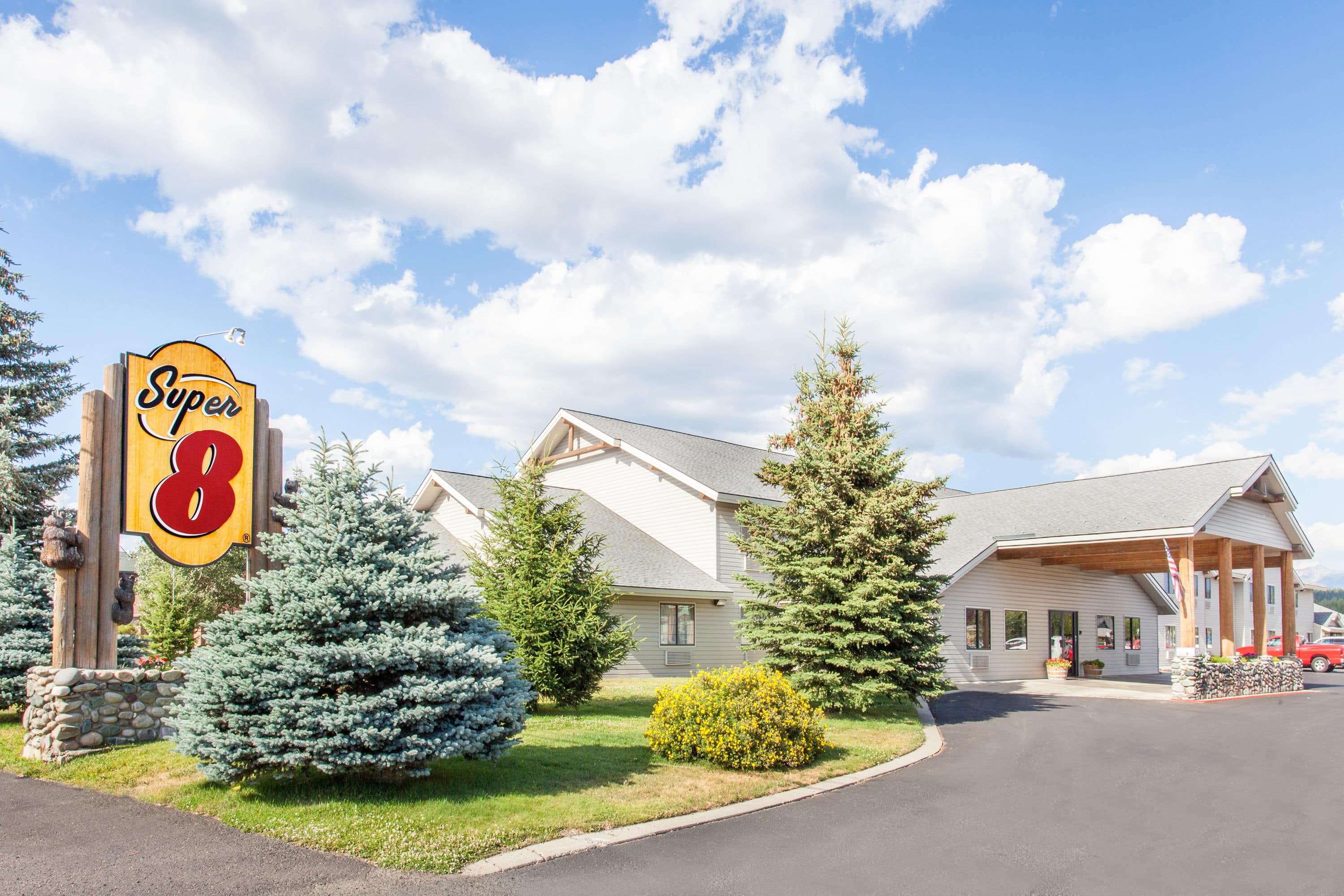 Super 8 by Wyndham McCall | McCall, ID Hotels