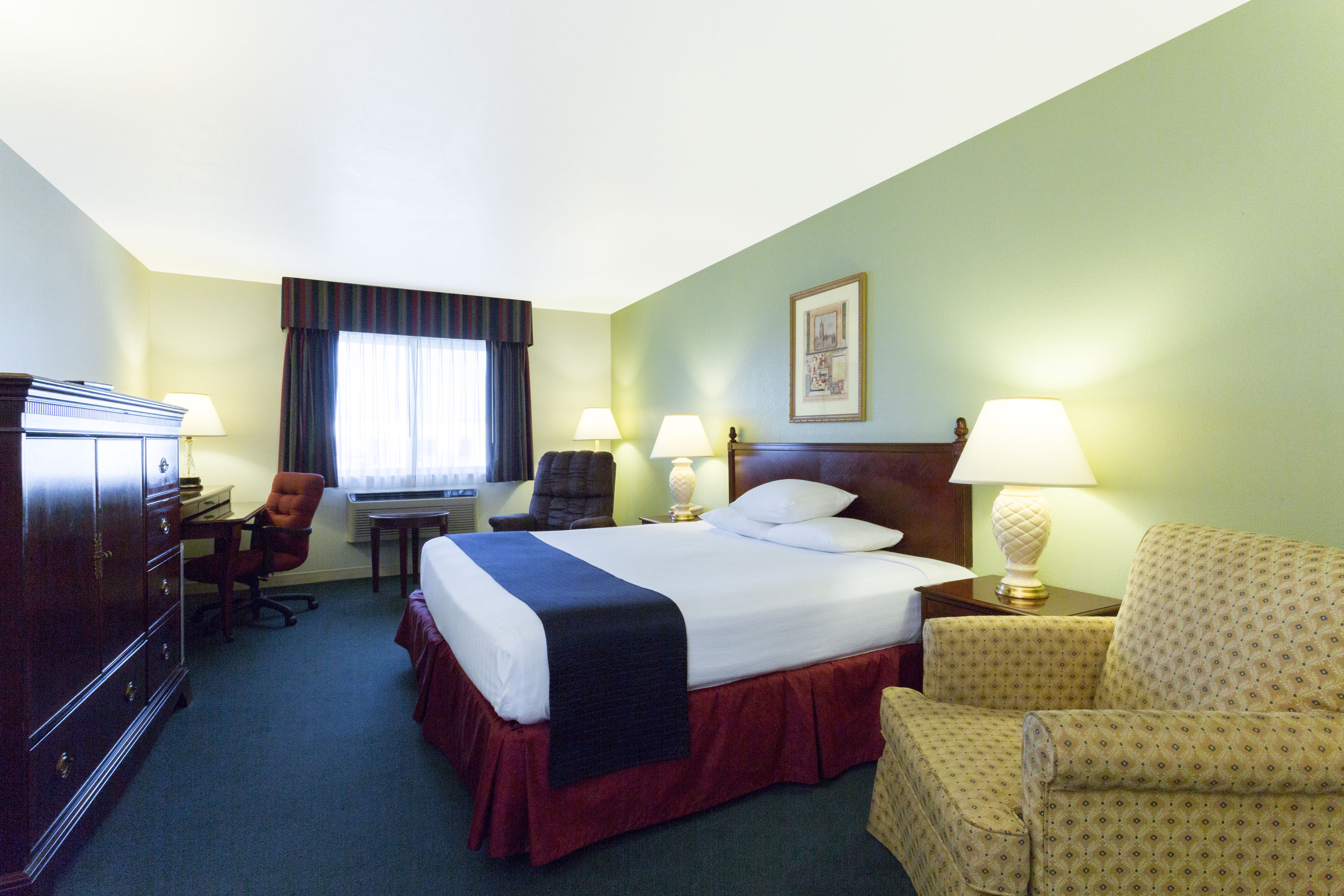 Super 8 by Wyndham Montpelier Montpelier, ID Hotels