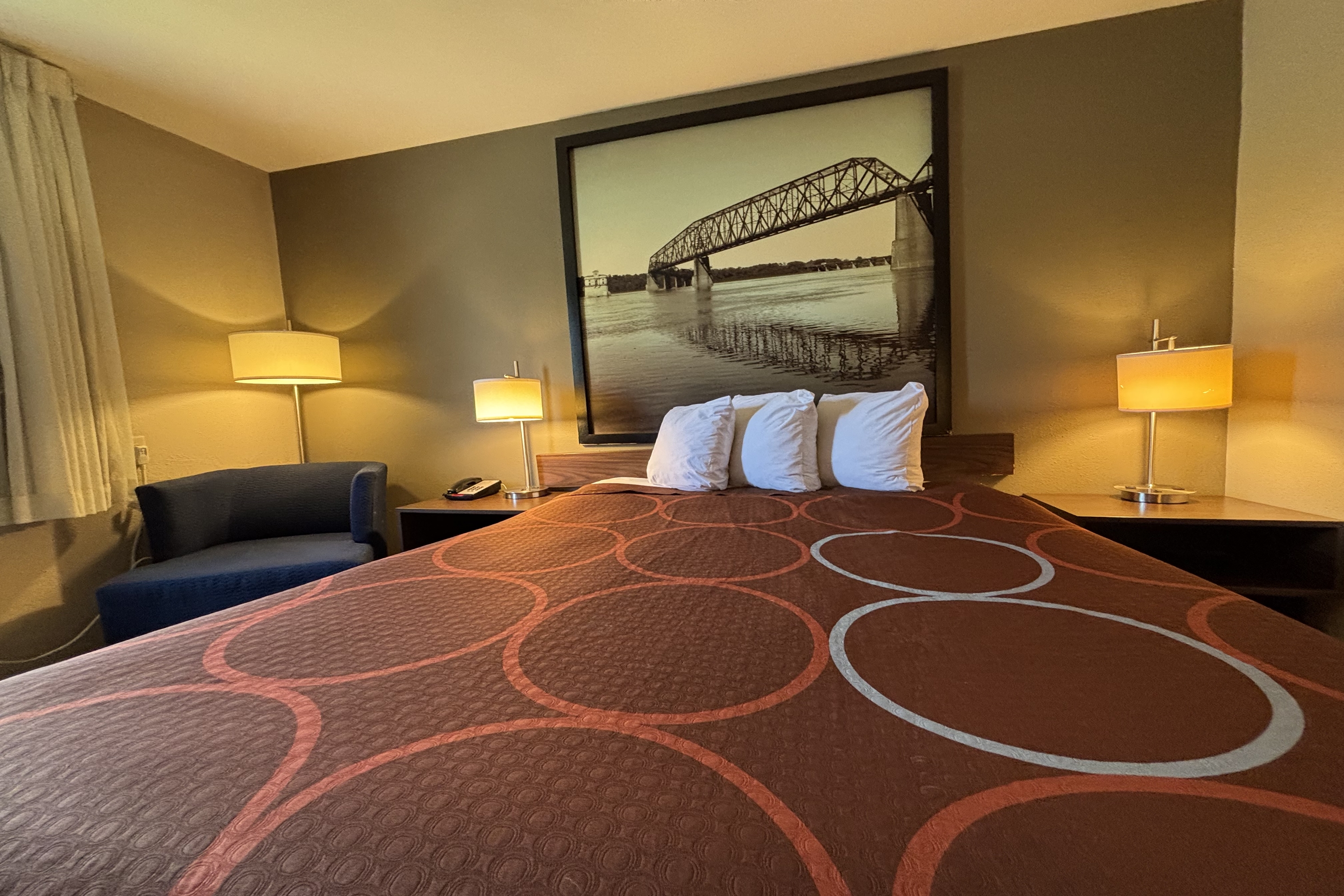 Guest room at the Super 8 by Wyndham Alton in Alton, Illinois