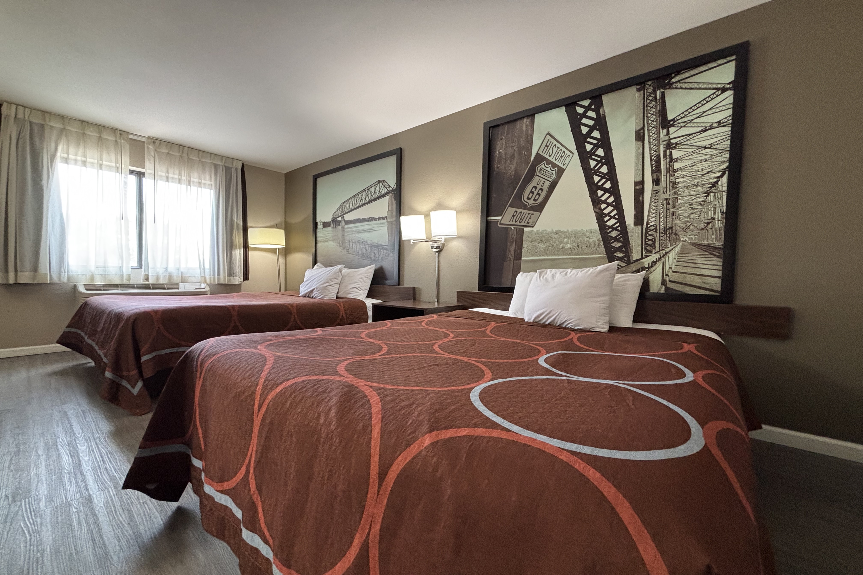 Guest room at the Super 8 by Wyndham Alton in Alton, Illinois