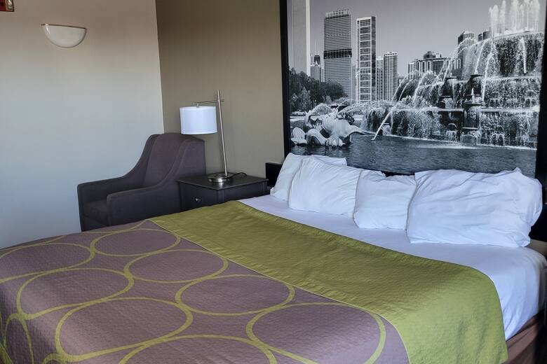 Guest room at the Super 8 Aurora/Naperville Area in Aurora, Illinois
